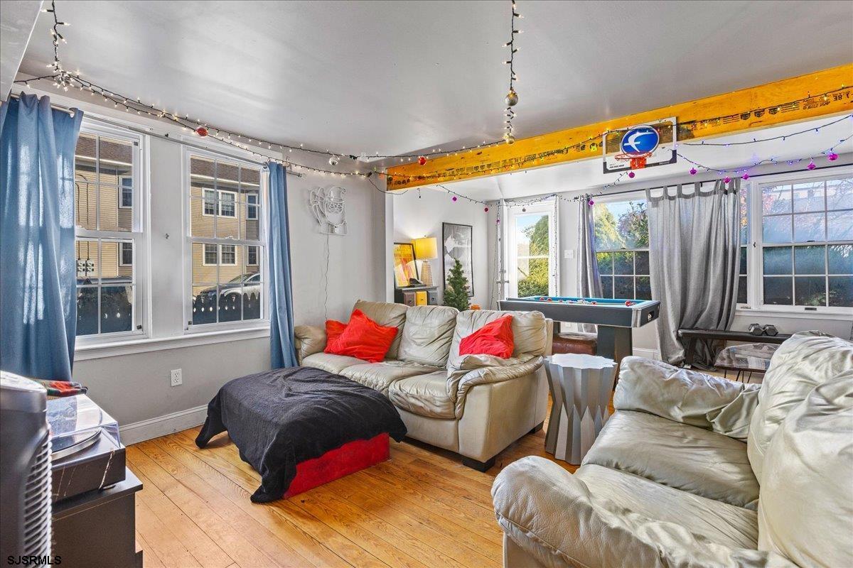 300 Wesley Avenue - Picture 