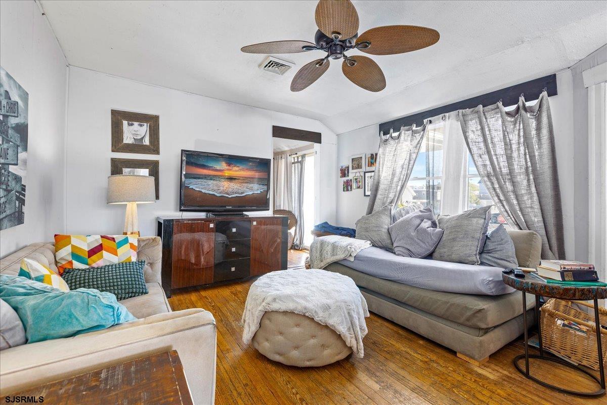 300 Wesley Avenue - Picture 7