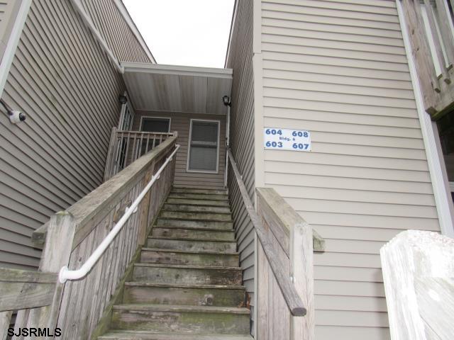 591593 | Photo 2