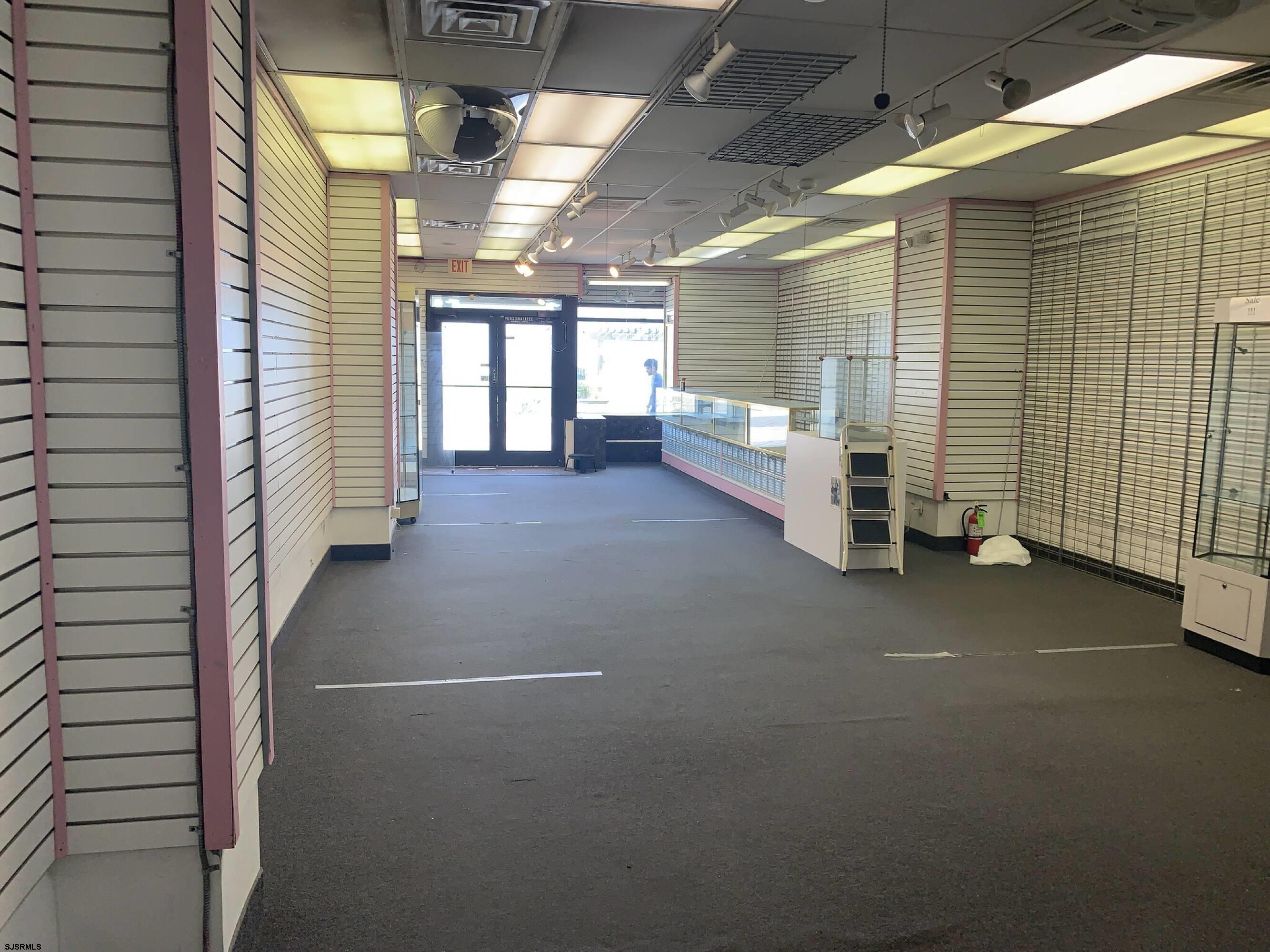 2721 Boardwalk Blvd - Atlantic City