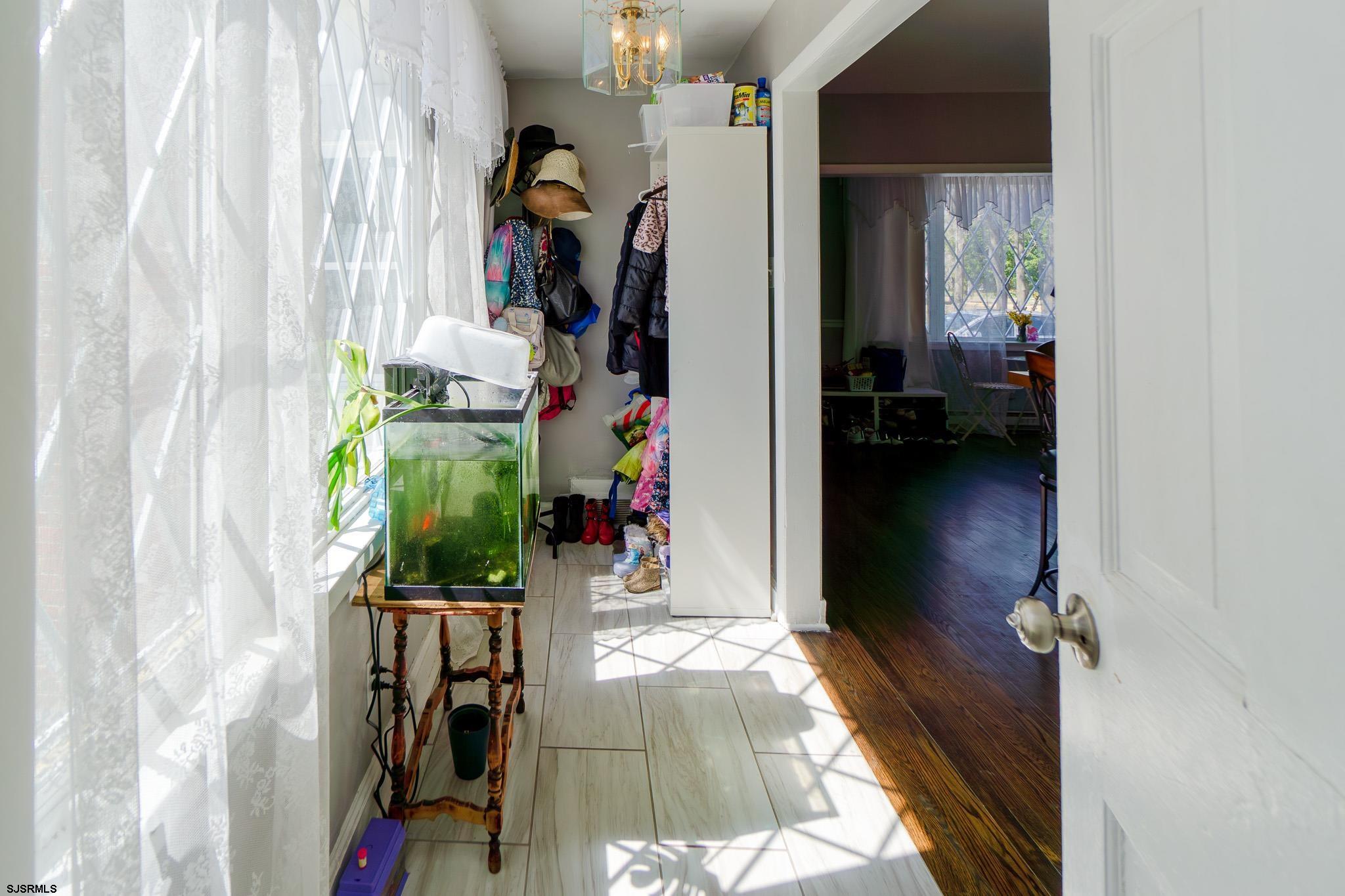 594737 | Photo 26