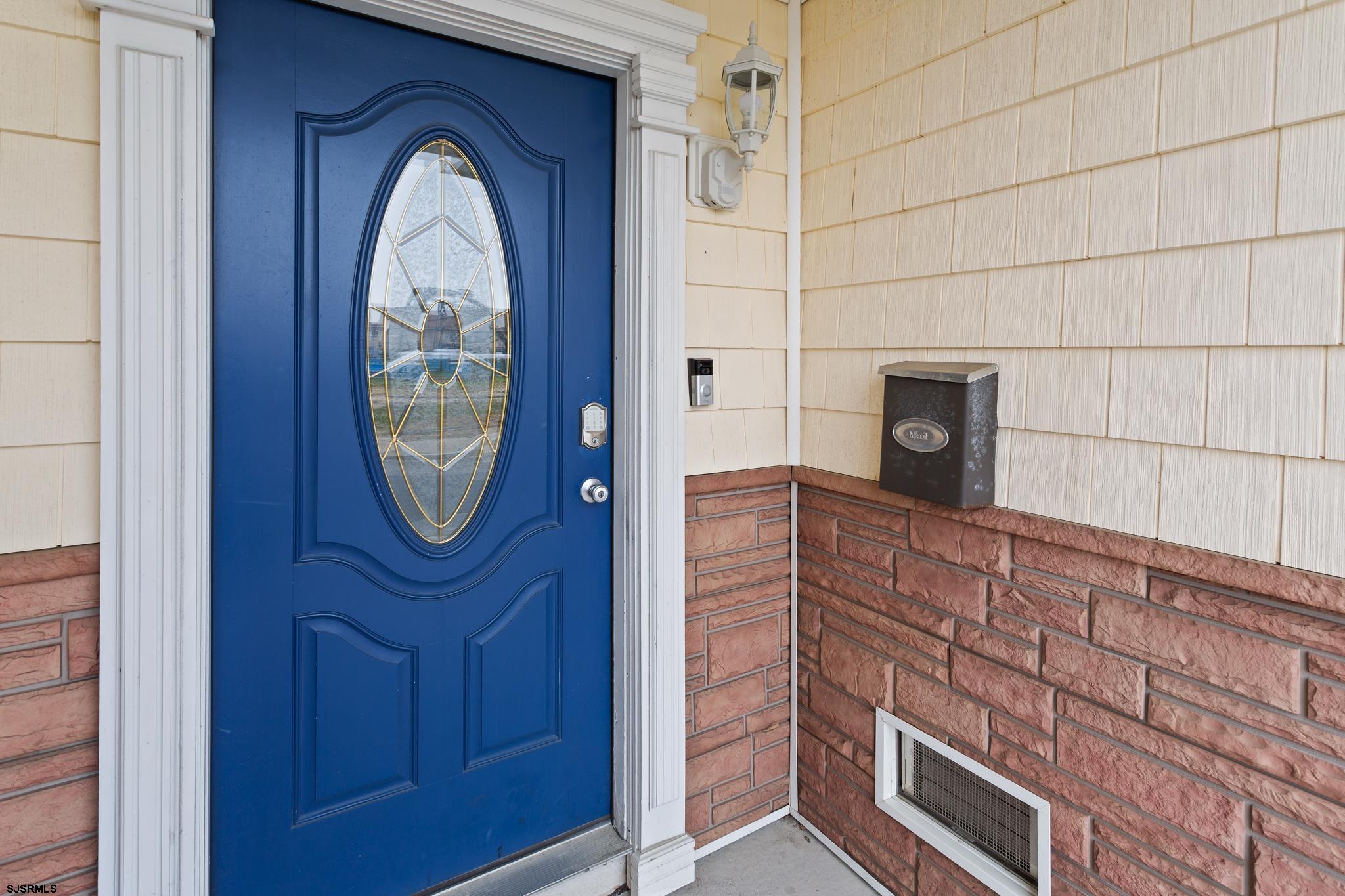 502 N Massachusetts Avenue - Picture 1