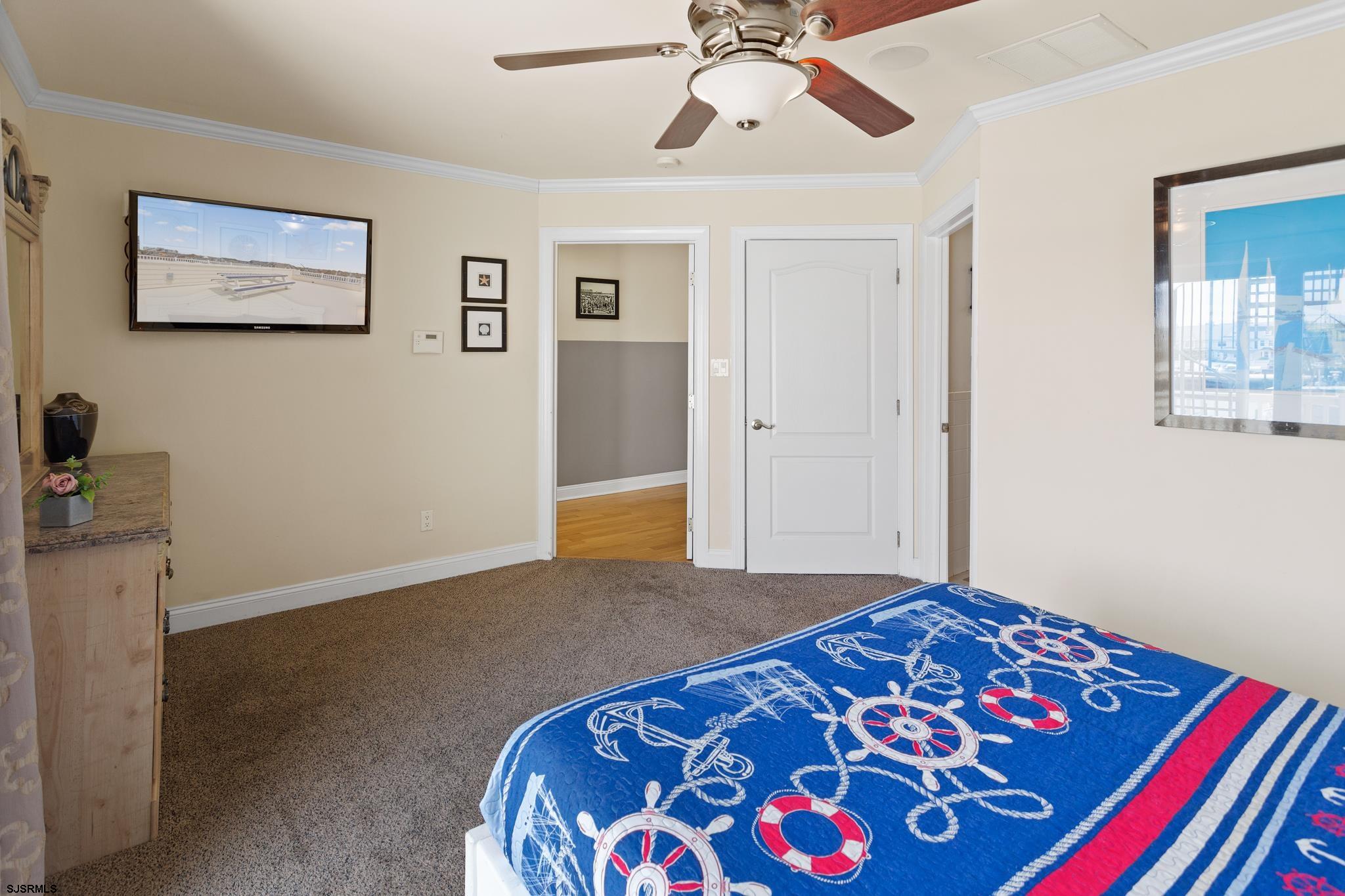 502 N Massachusetts Avenue