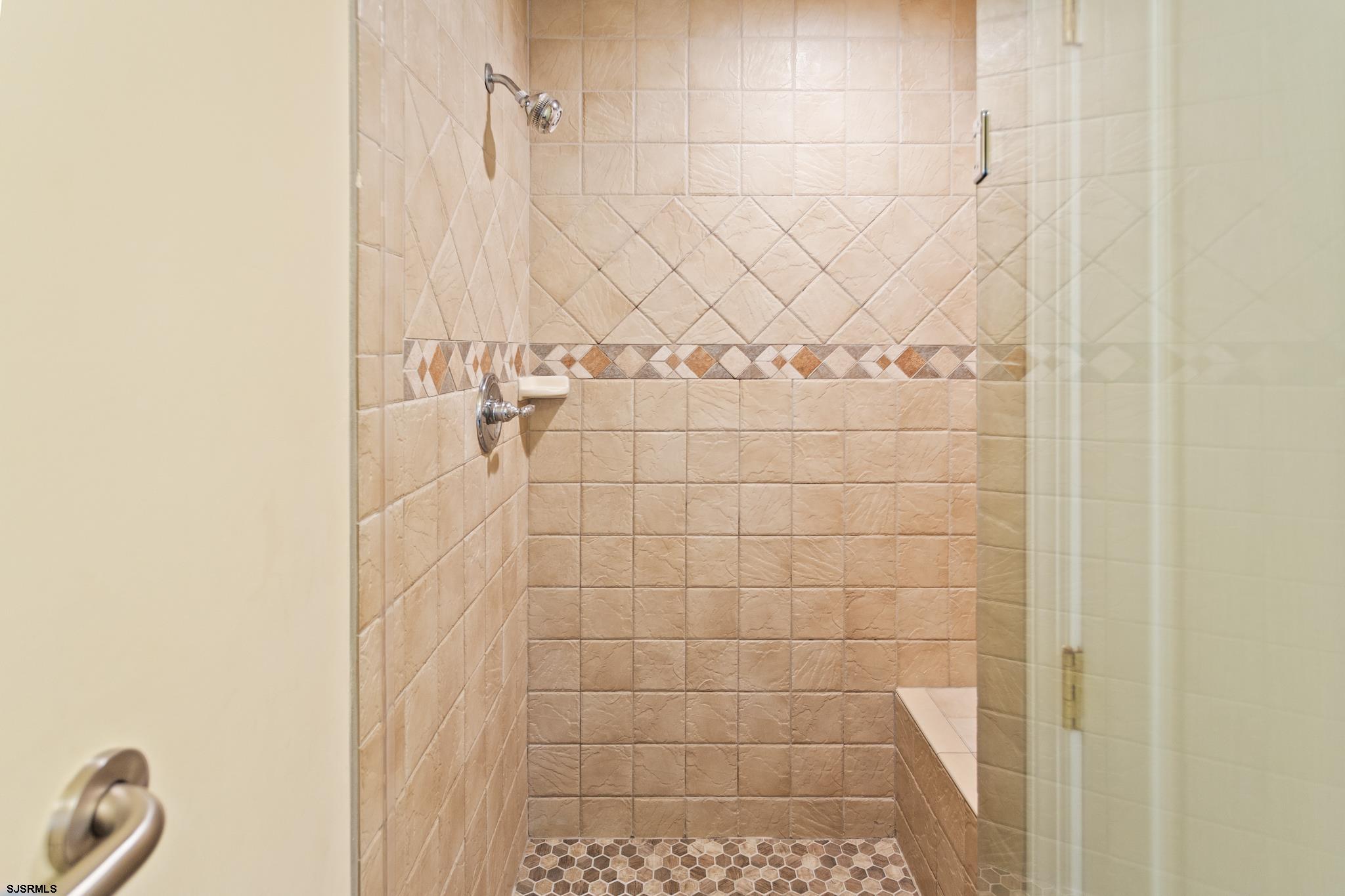 502 N Massachusetts Avenue