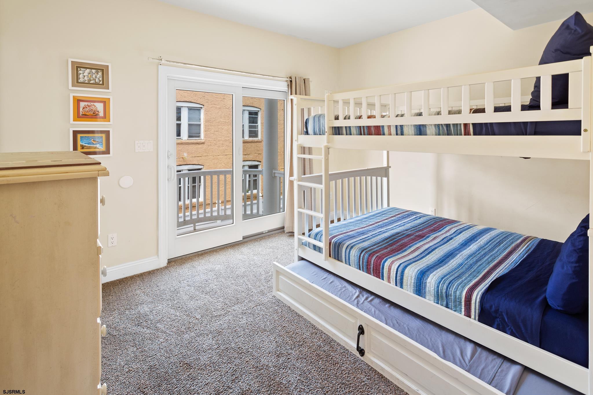 502 N Massachusetts Avenue