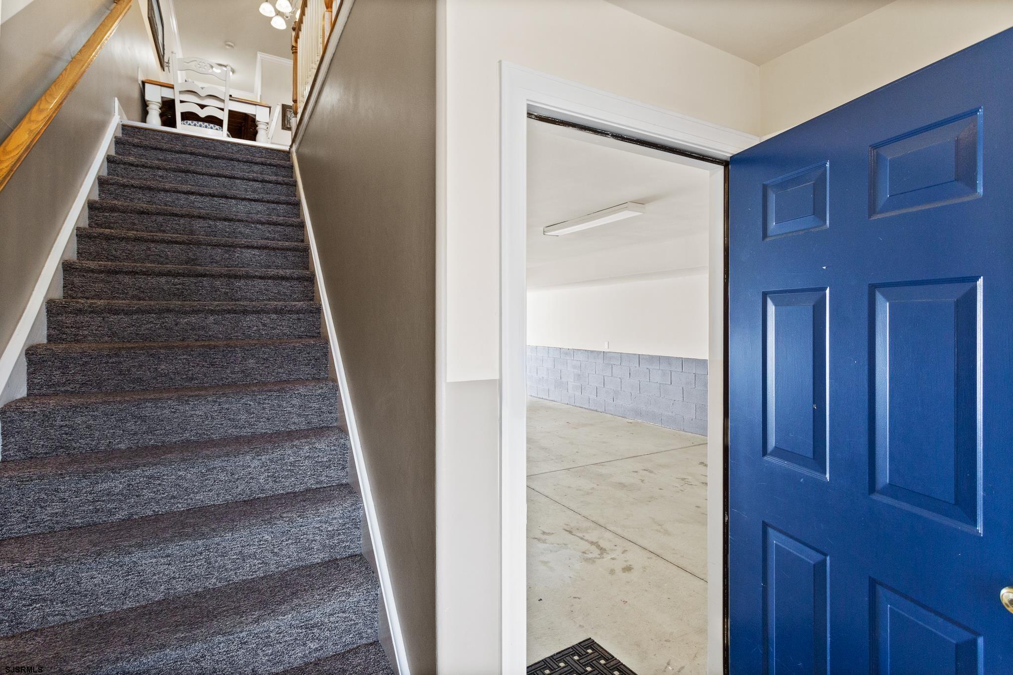 502 N Massachusetts Avenue