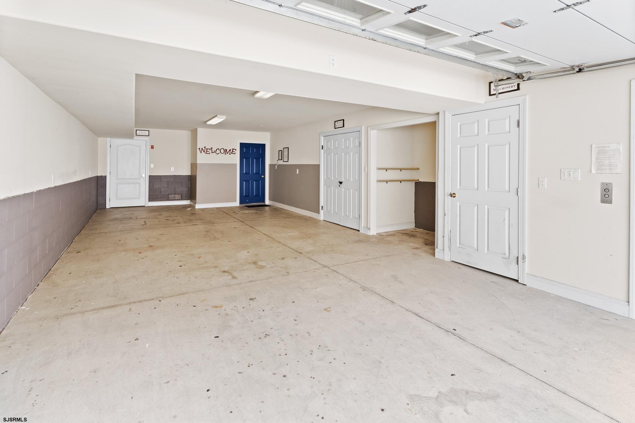 502 N Massachusetts Avenue