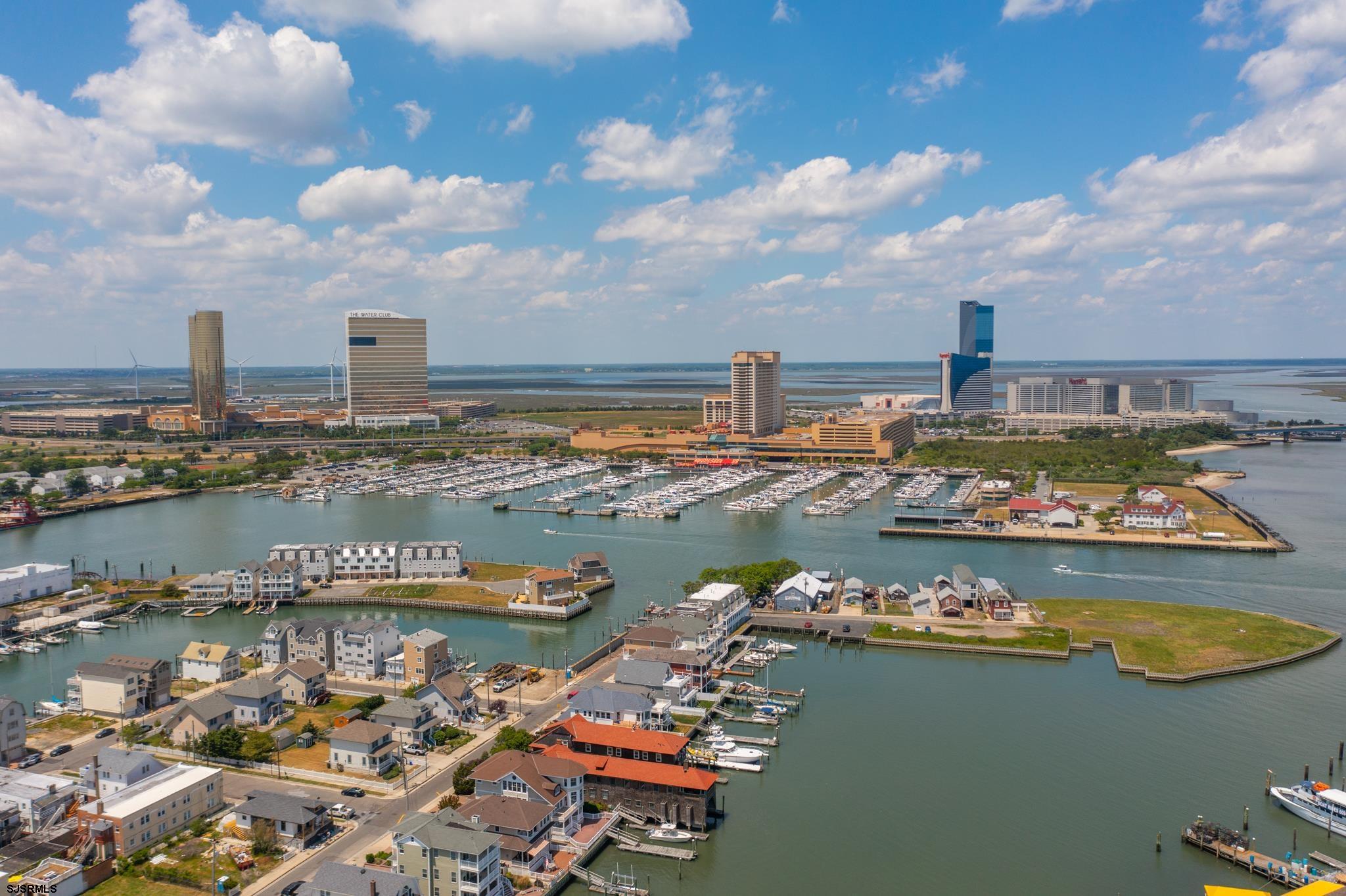 502 N Massachusetts Avenue