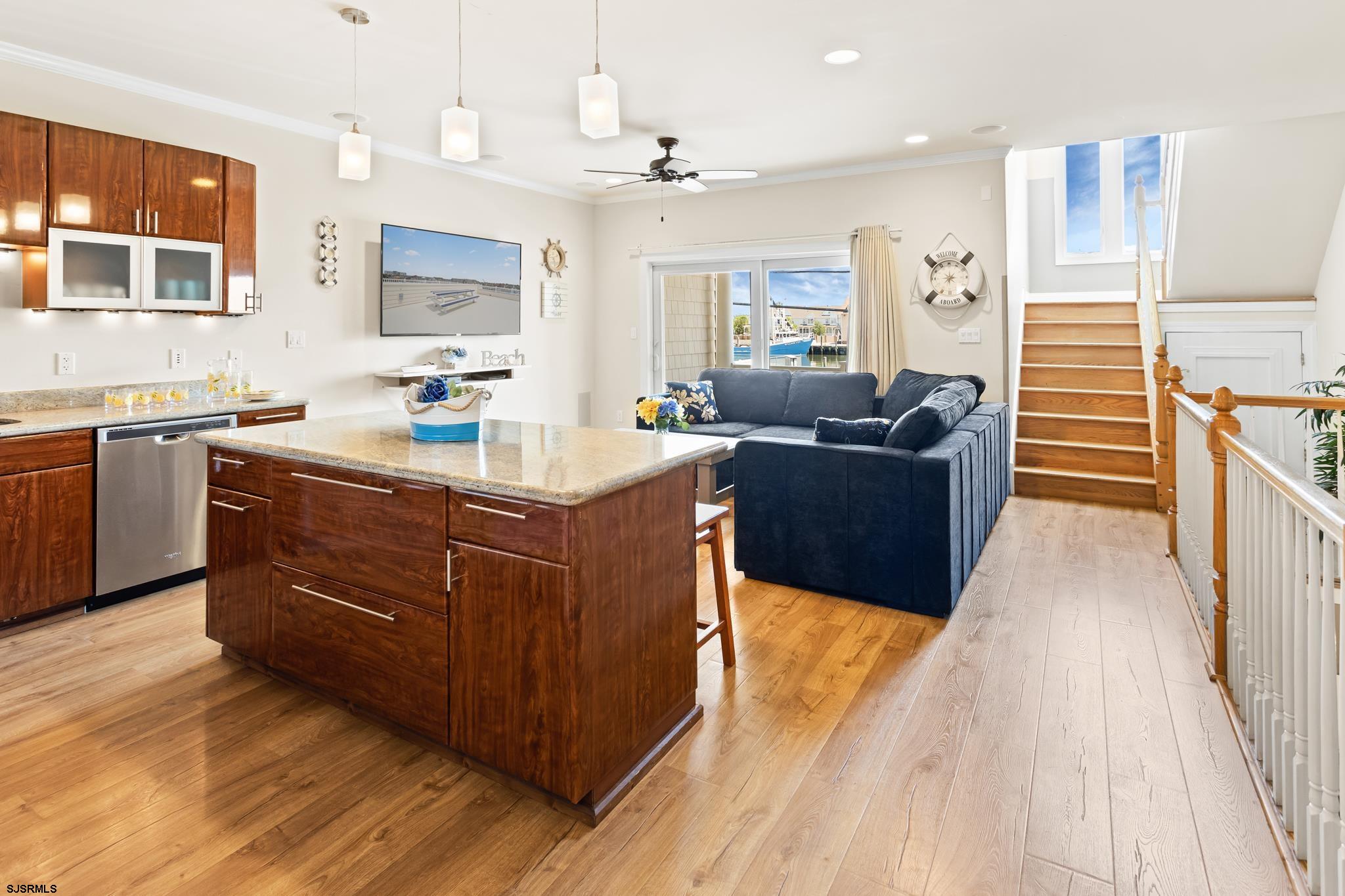 502 N Massachusetts Avenue