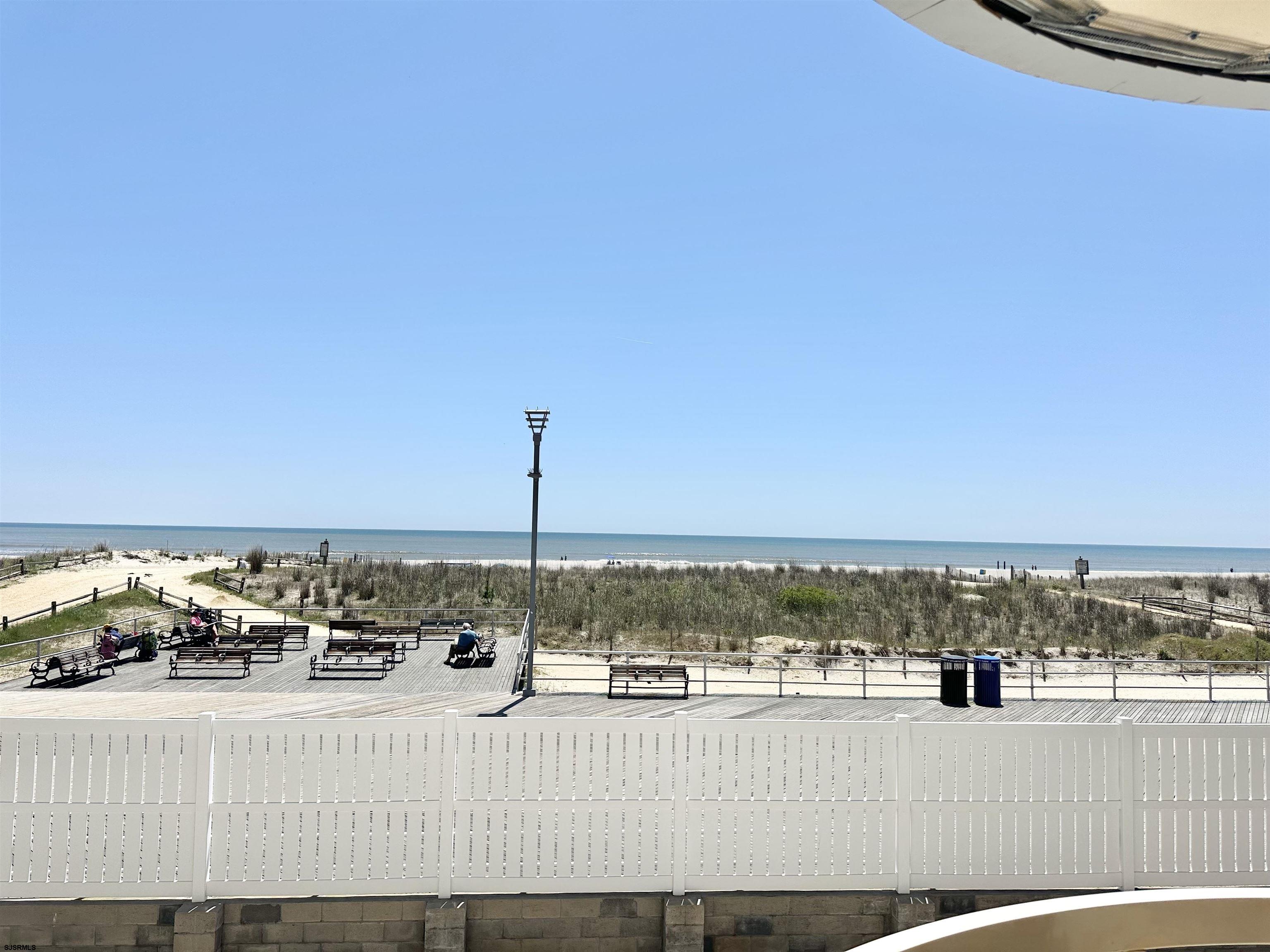 108 S Montpelier Avenue Apt 210