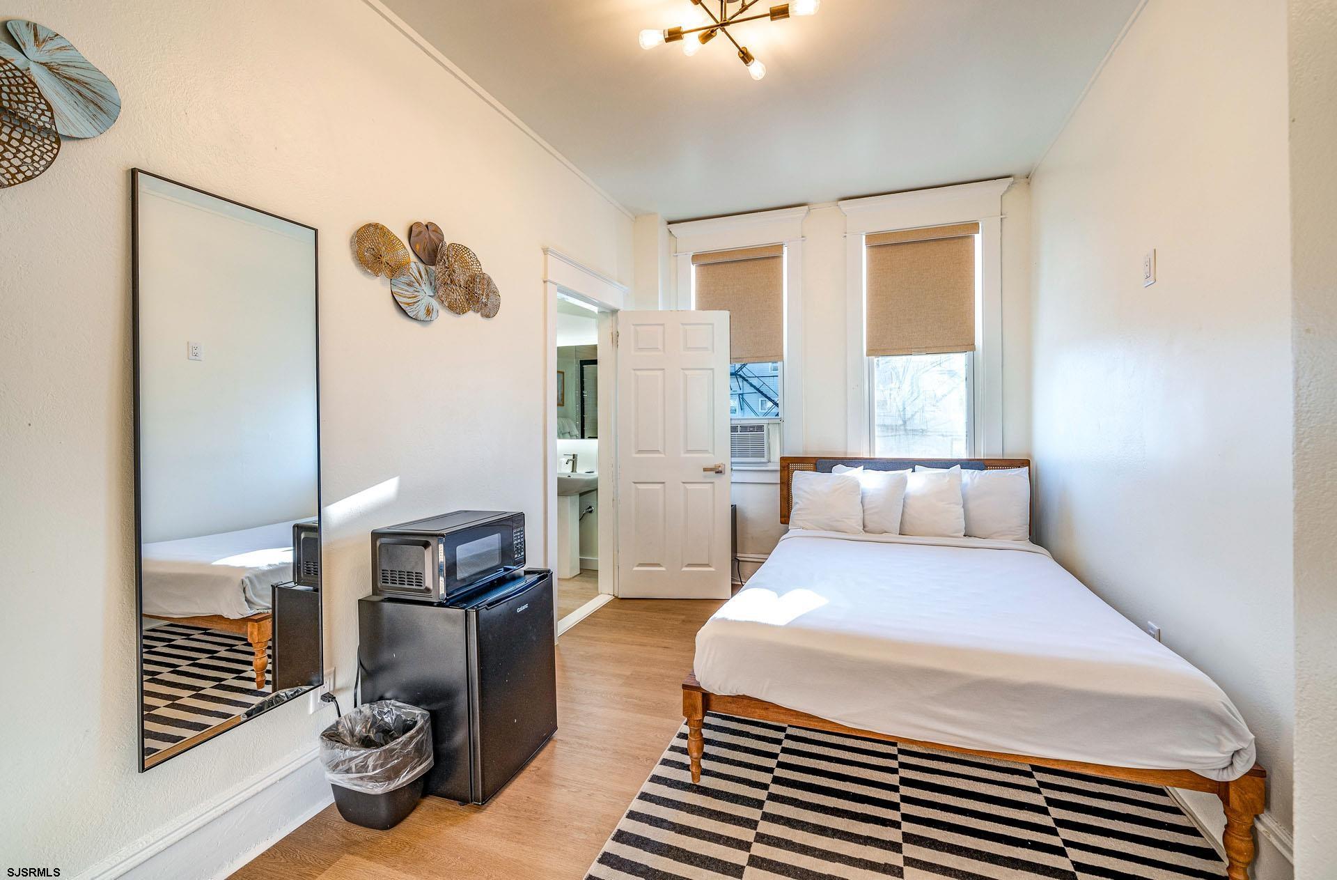 724 Ocean Avenue - Picture 16