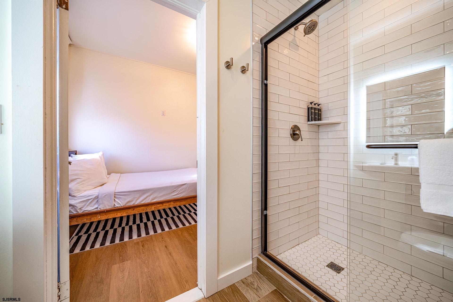 724 Ocean Avenue - Picture 19