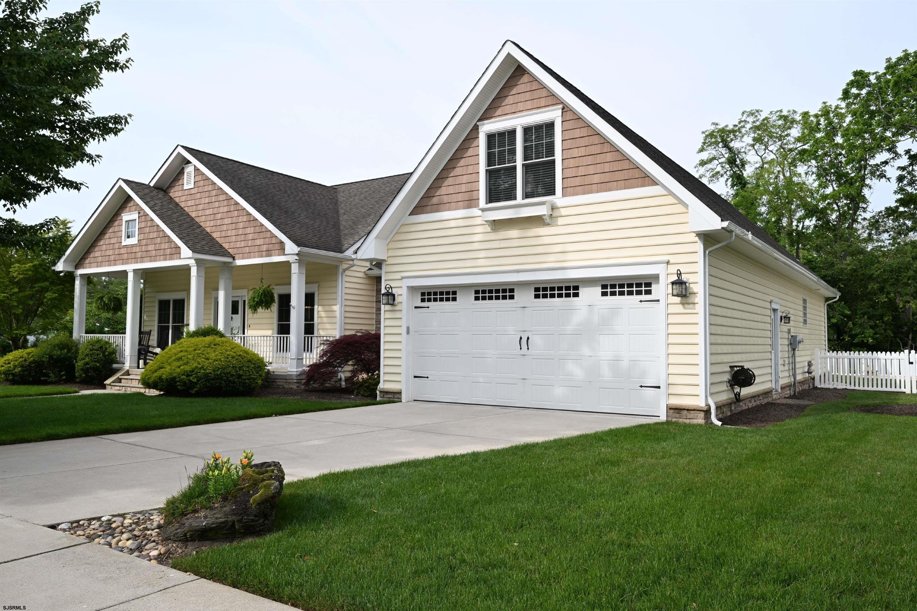 24 Scarlett Oak 