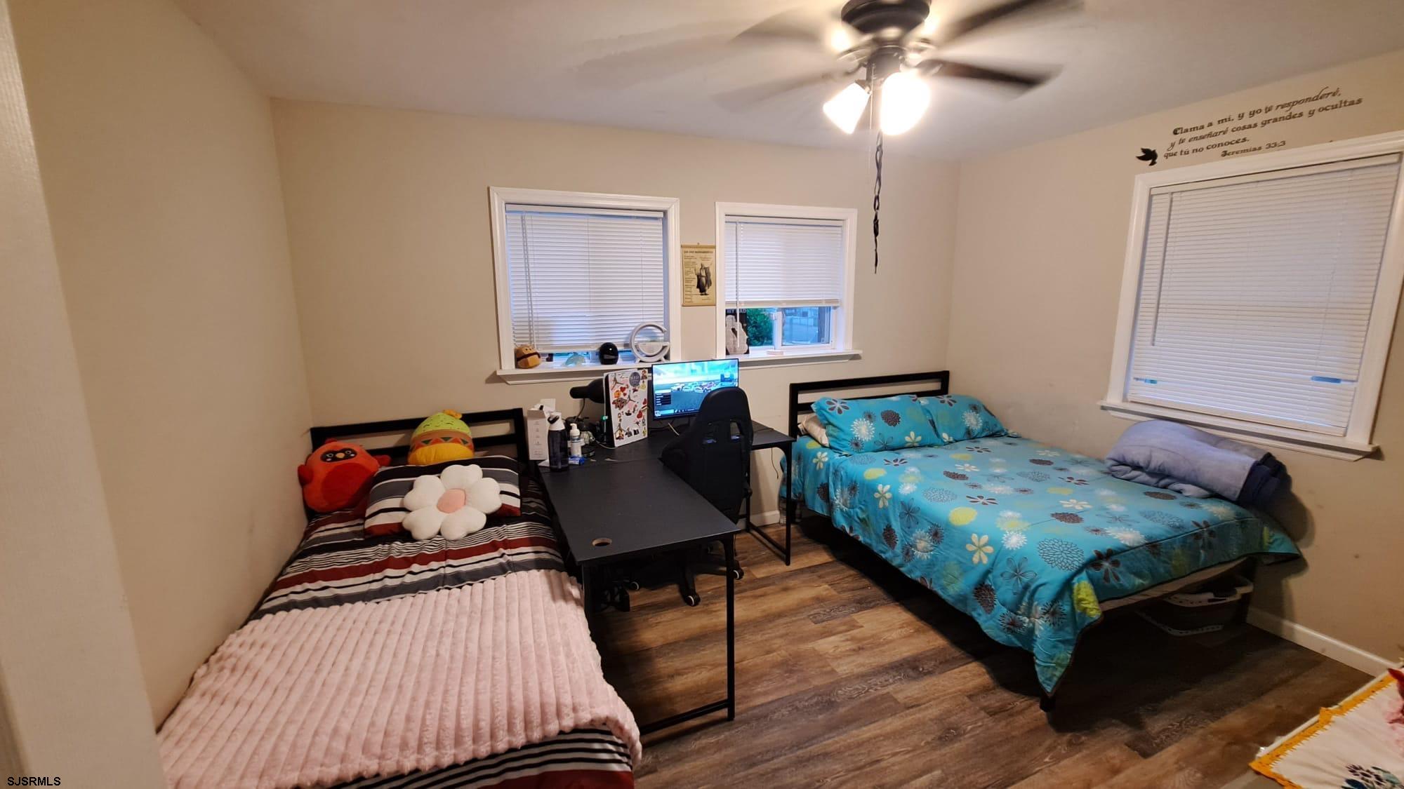 1620 N Michigan Avenue