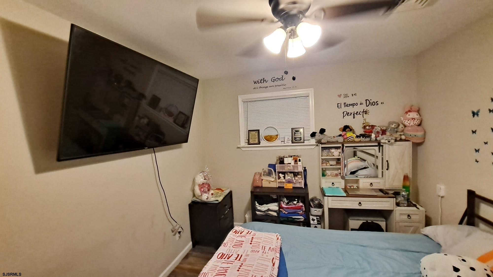 1620 N Michigan Avenue