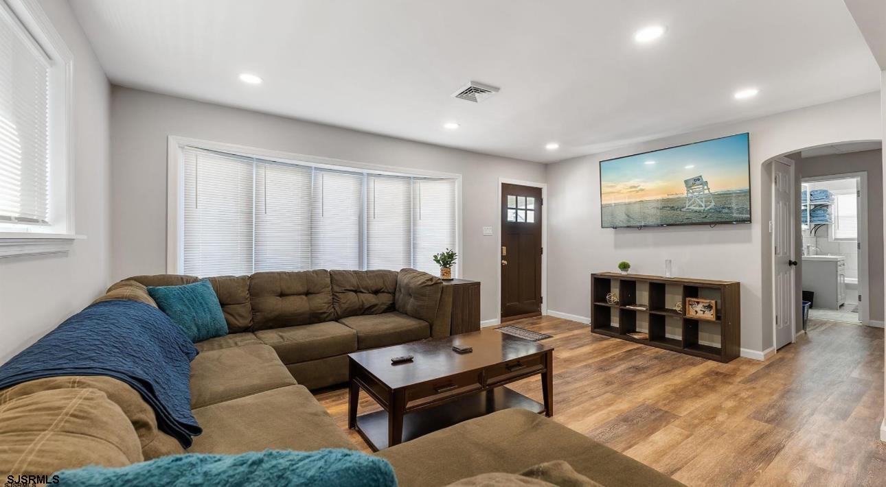 1620 N Michigan Avenue