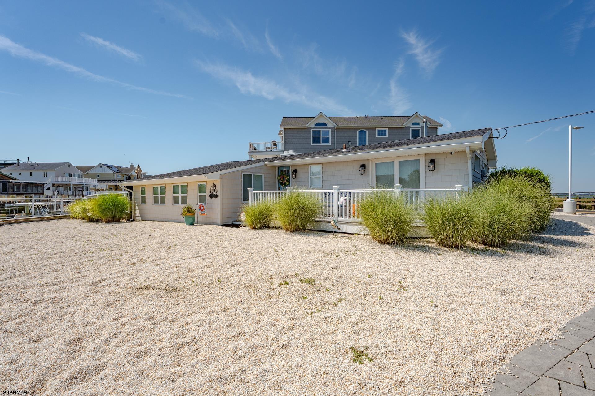 107 Stern Dr - Picture 4