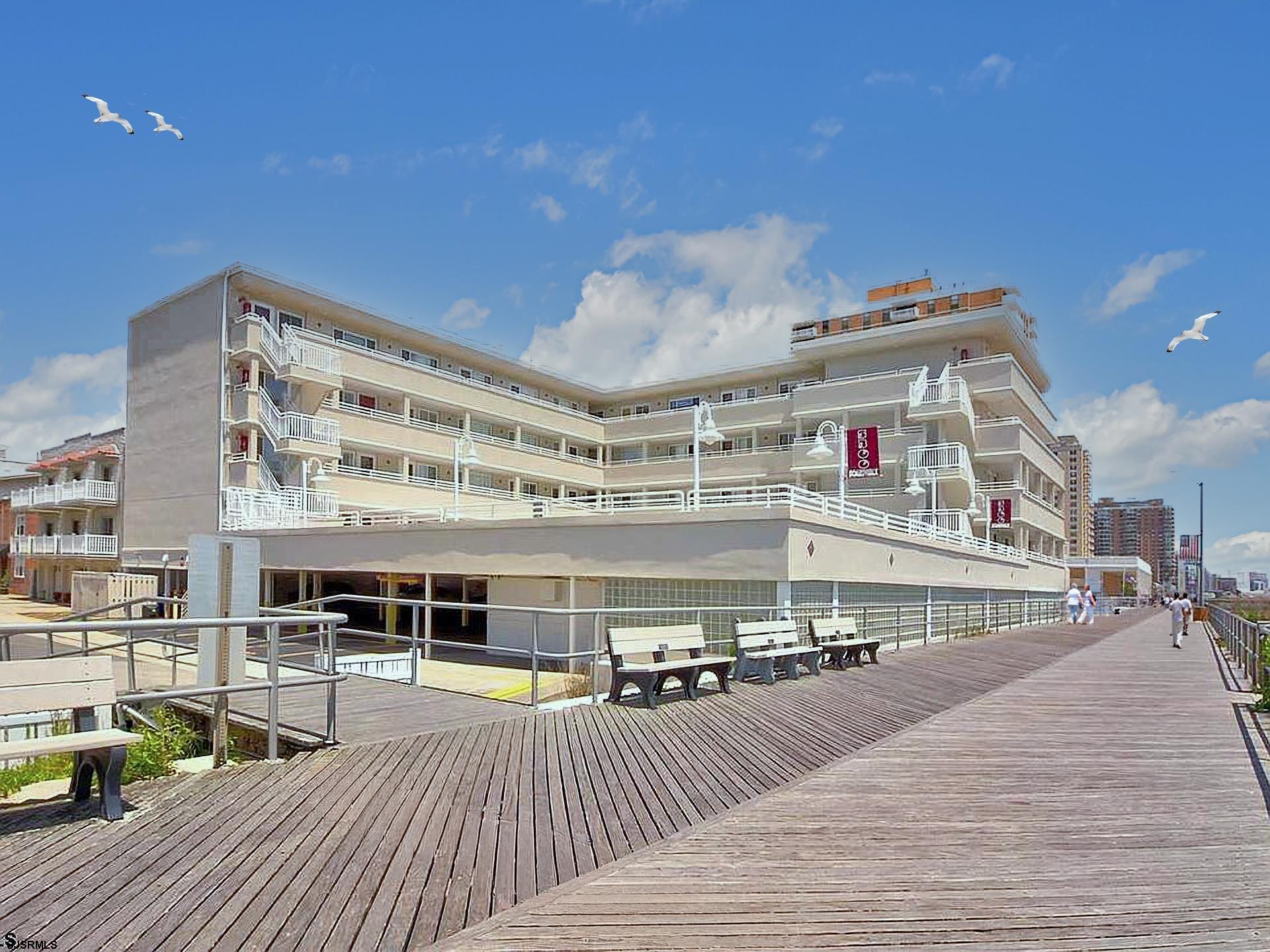 5300 Boardwalk 