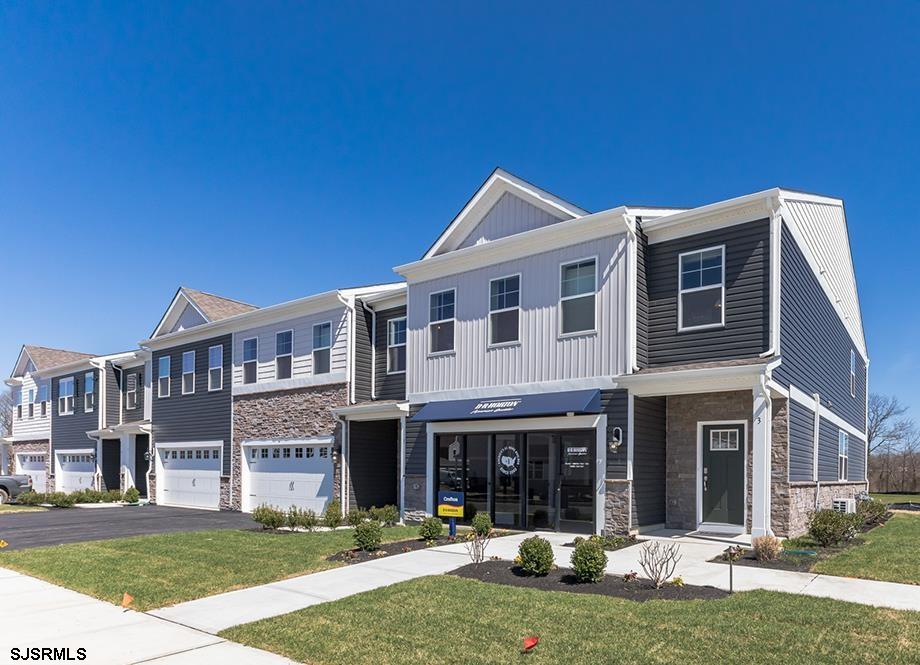 605 Scotty Blvd - Picture 4