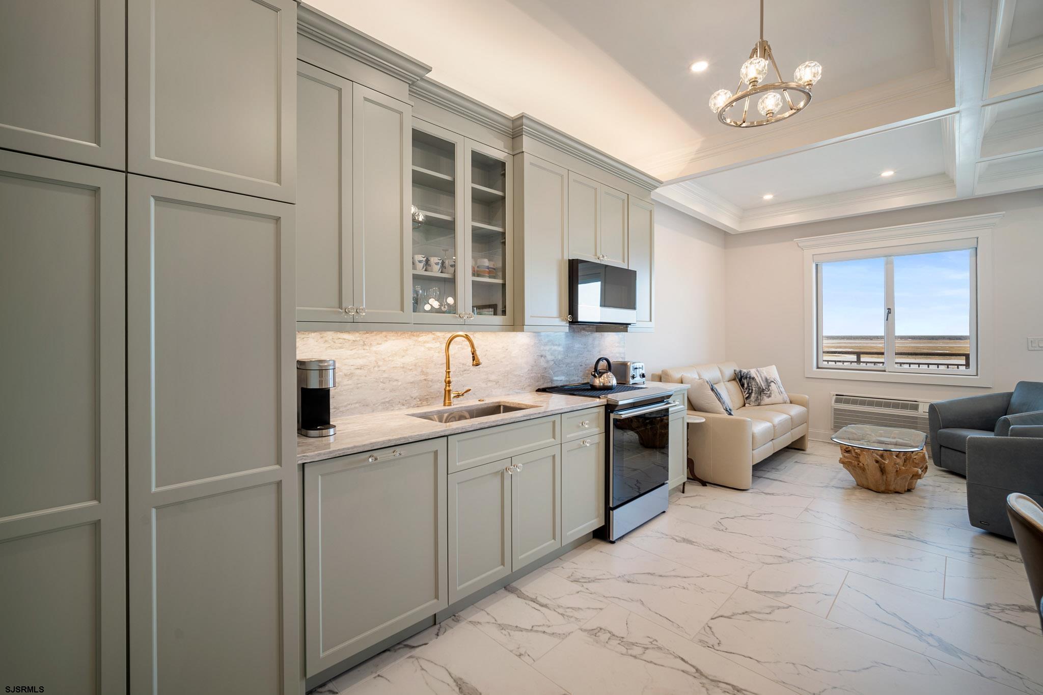 9600 Atlantic Avenue - Picture 