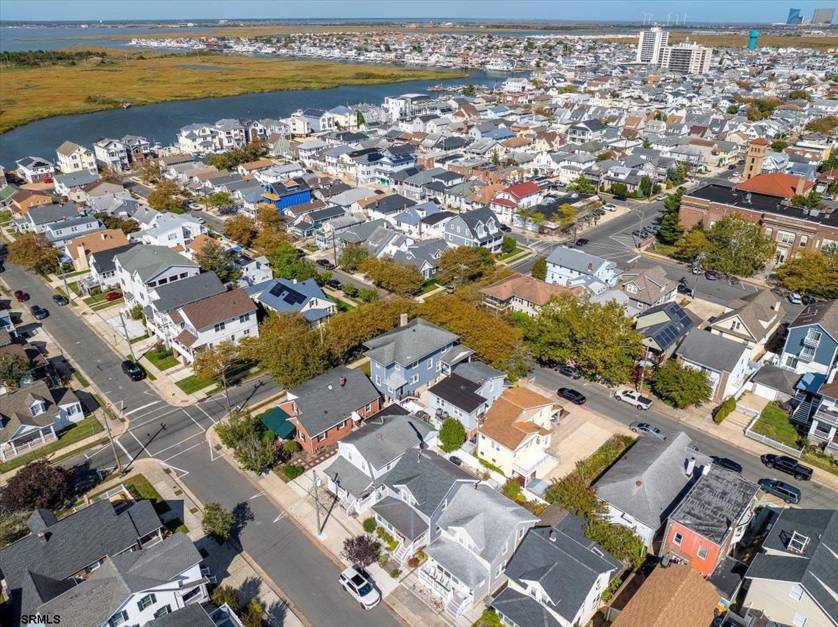 26 N Richards Avenue