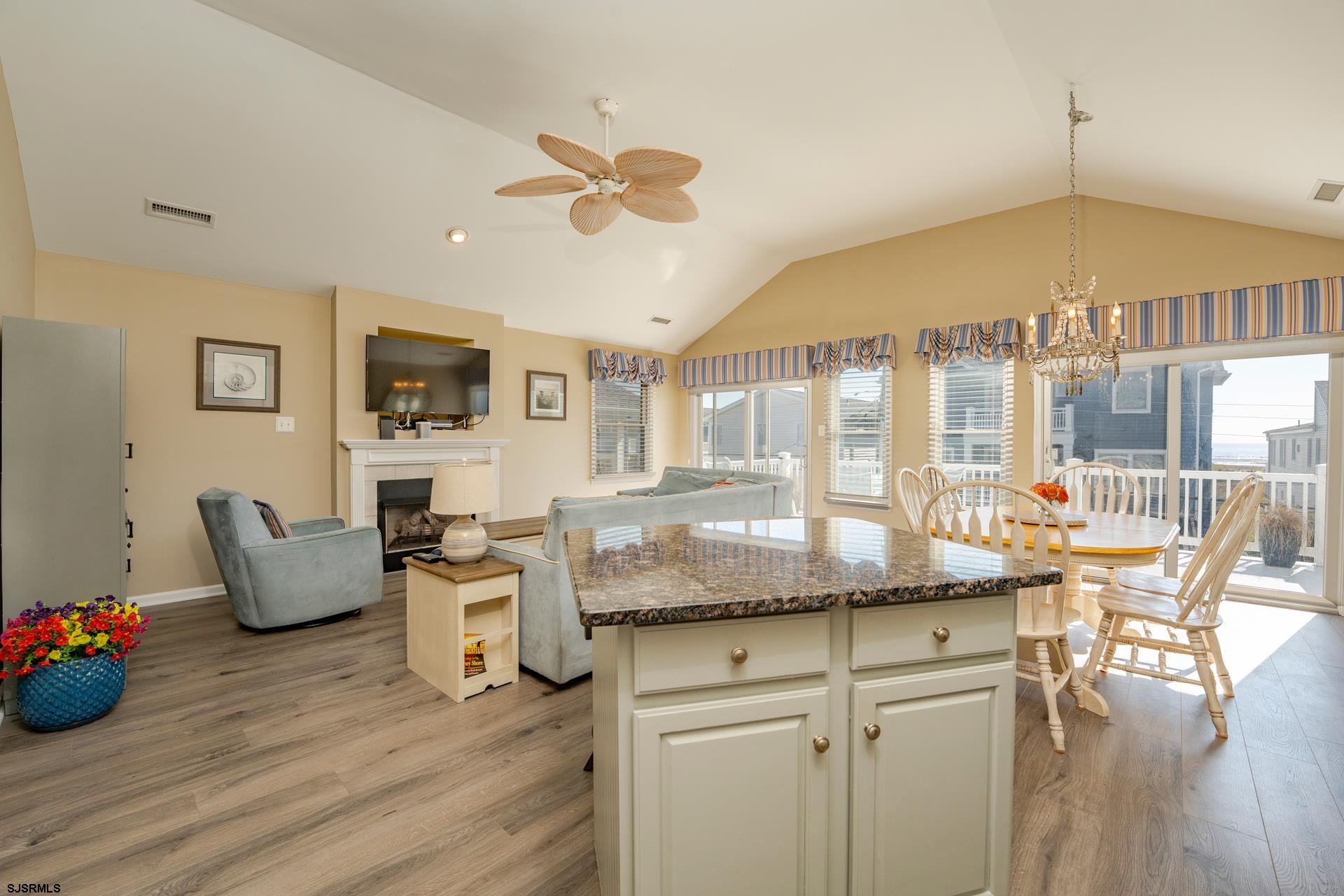 3135 Central Avenue - Picture 