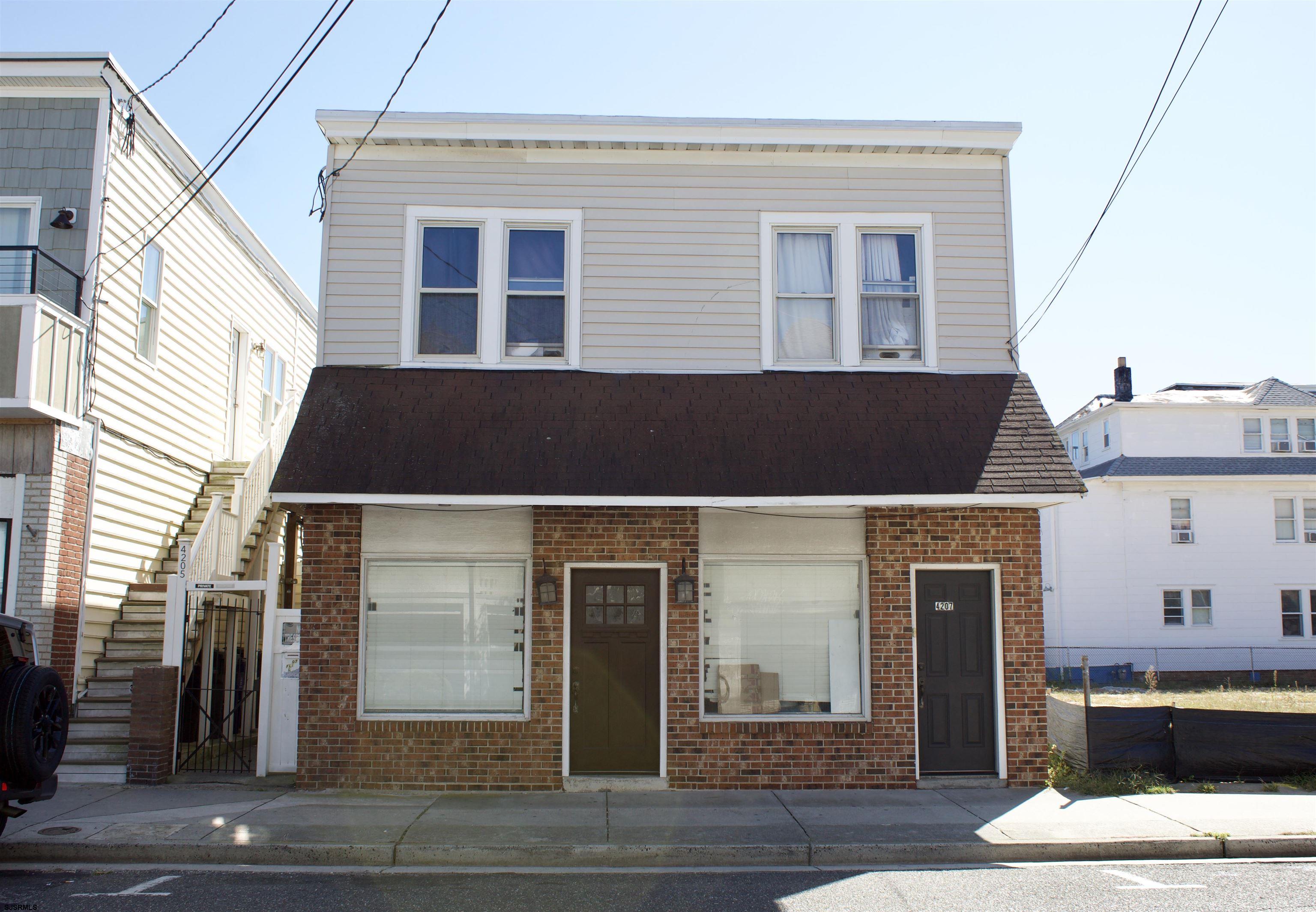 The deSatnick Real Estate Team