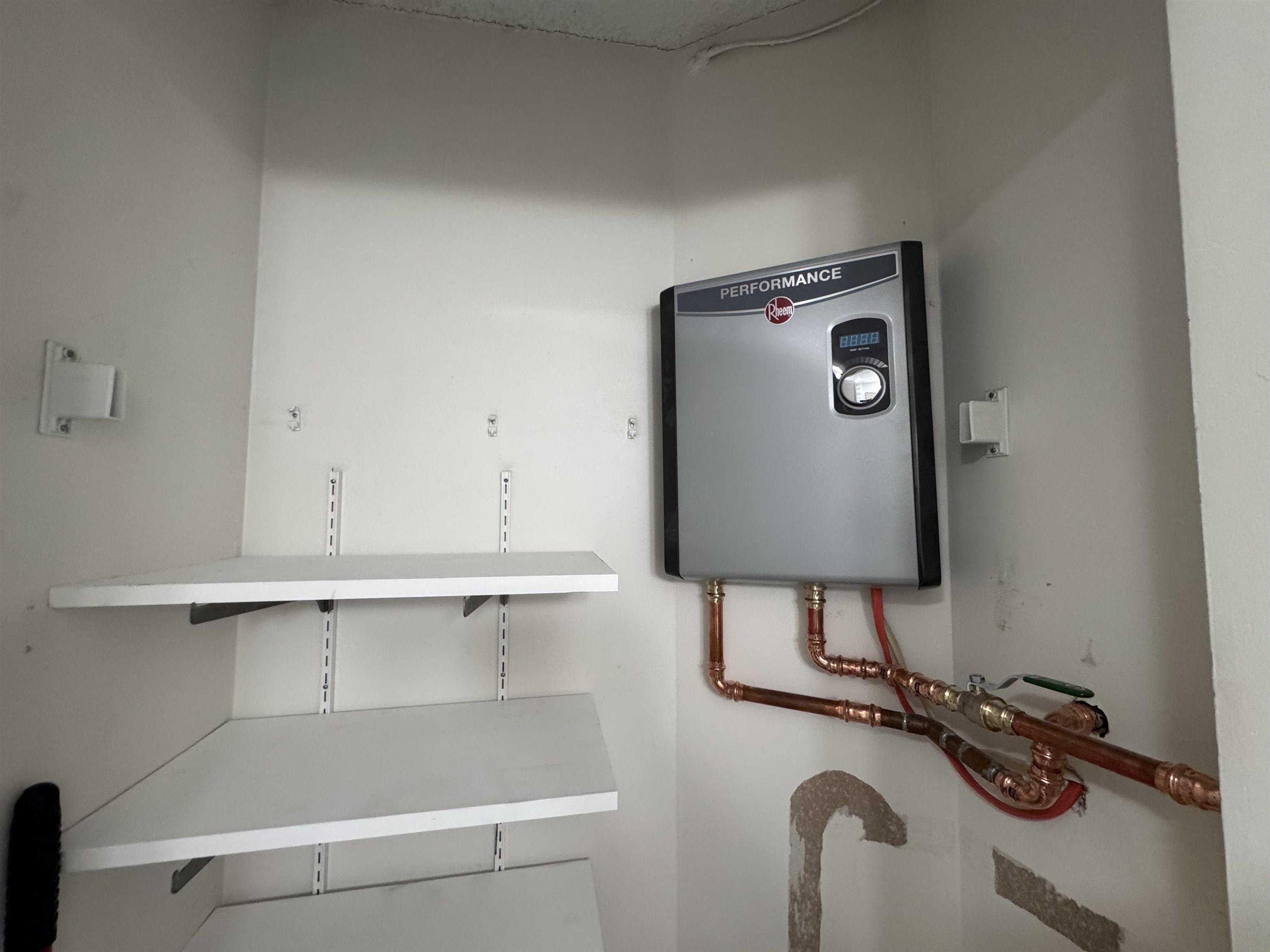 1320 Ocean Avenue - Picture 19