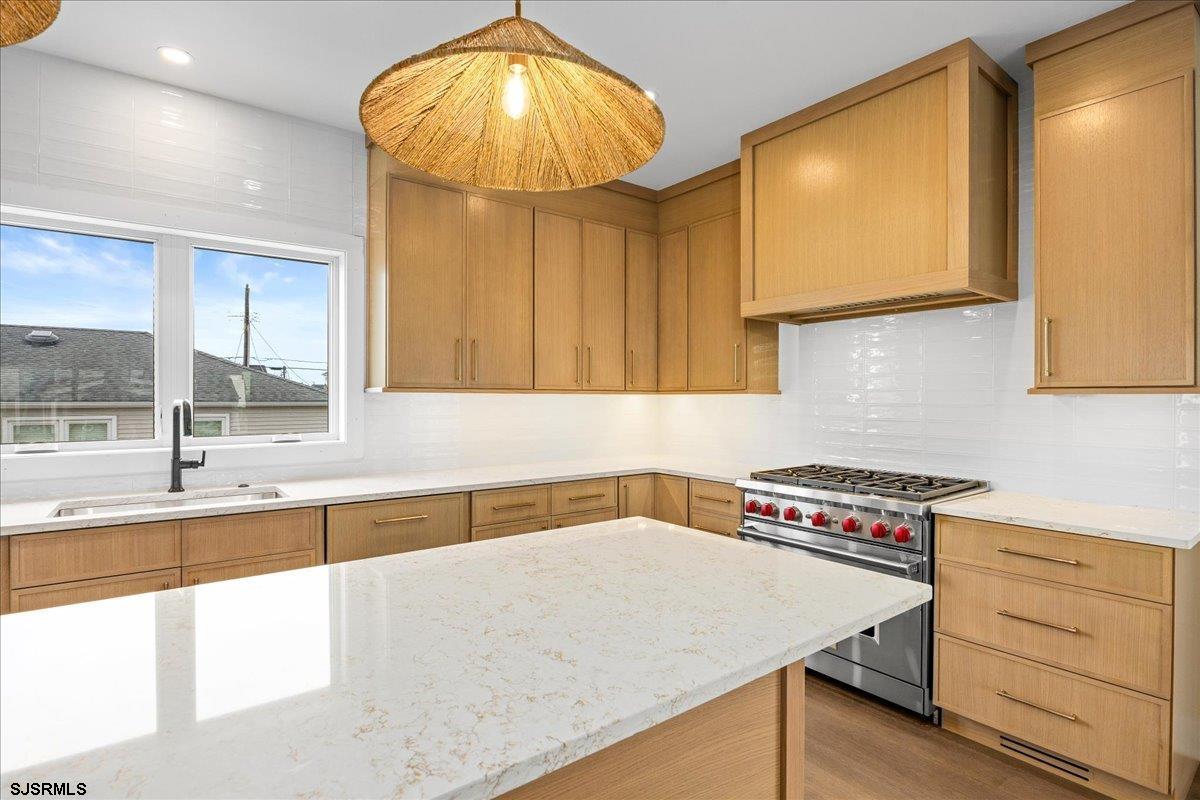 513 N Cambridge Avenue