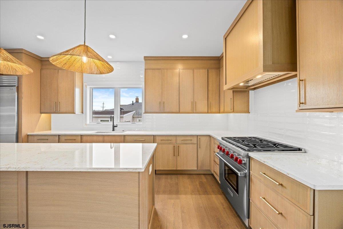 513 N Cambridge Avenue