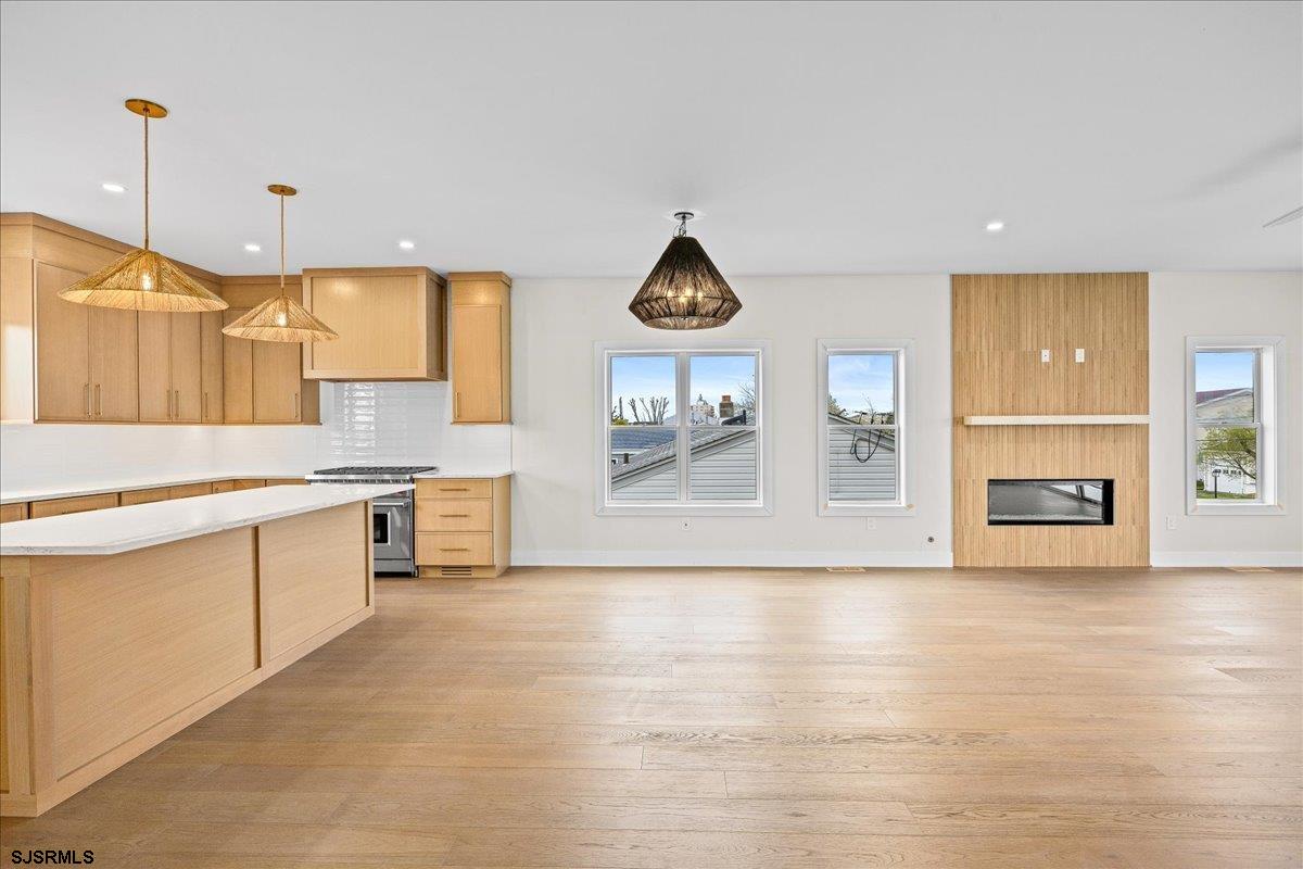 513 N Cambridge Avenue