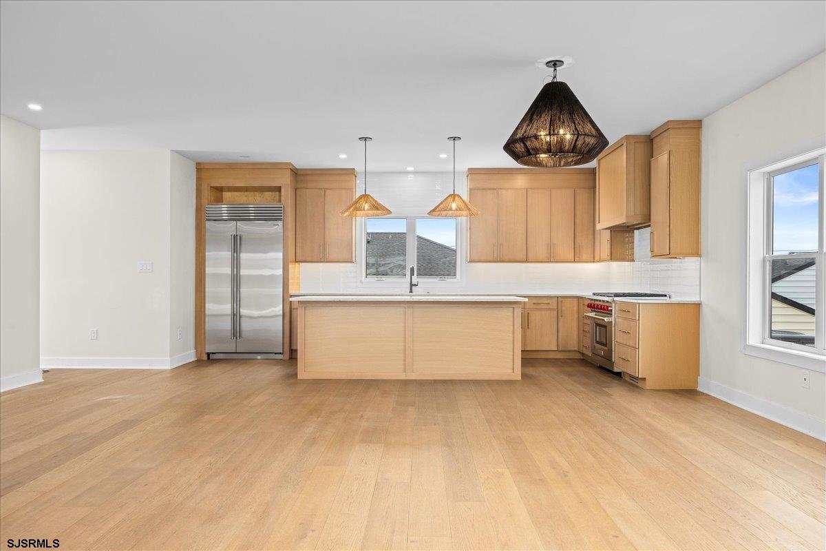 513 N Cambridge Avenue