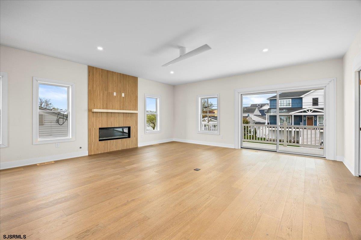 513 N Cambridge Avenue