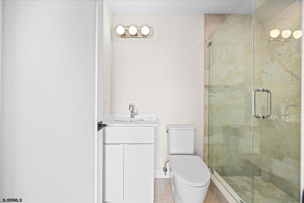 513 N Cambridge Avenue