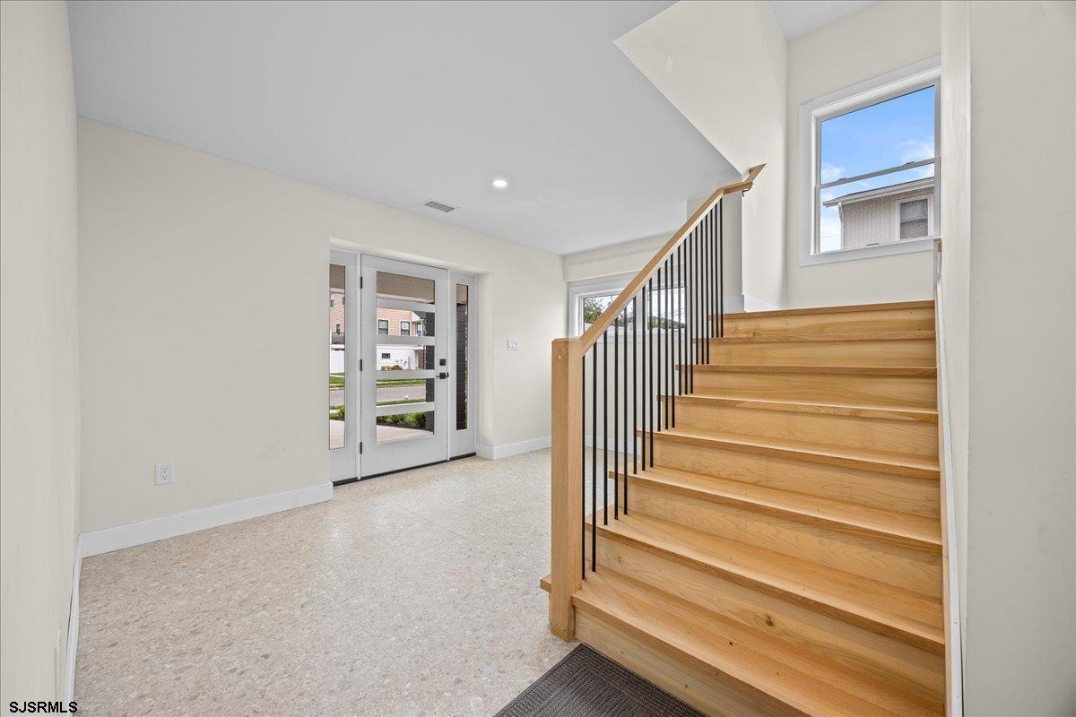 513 N Cambridge Avenue