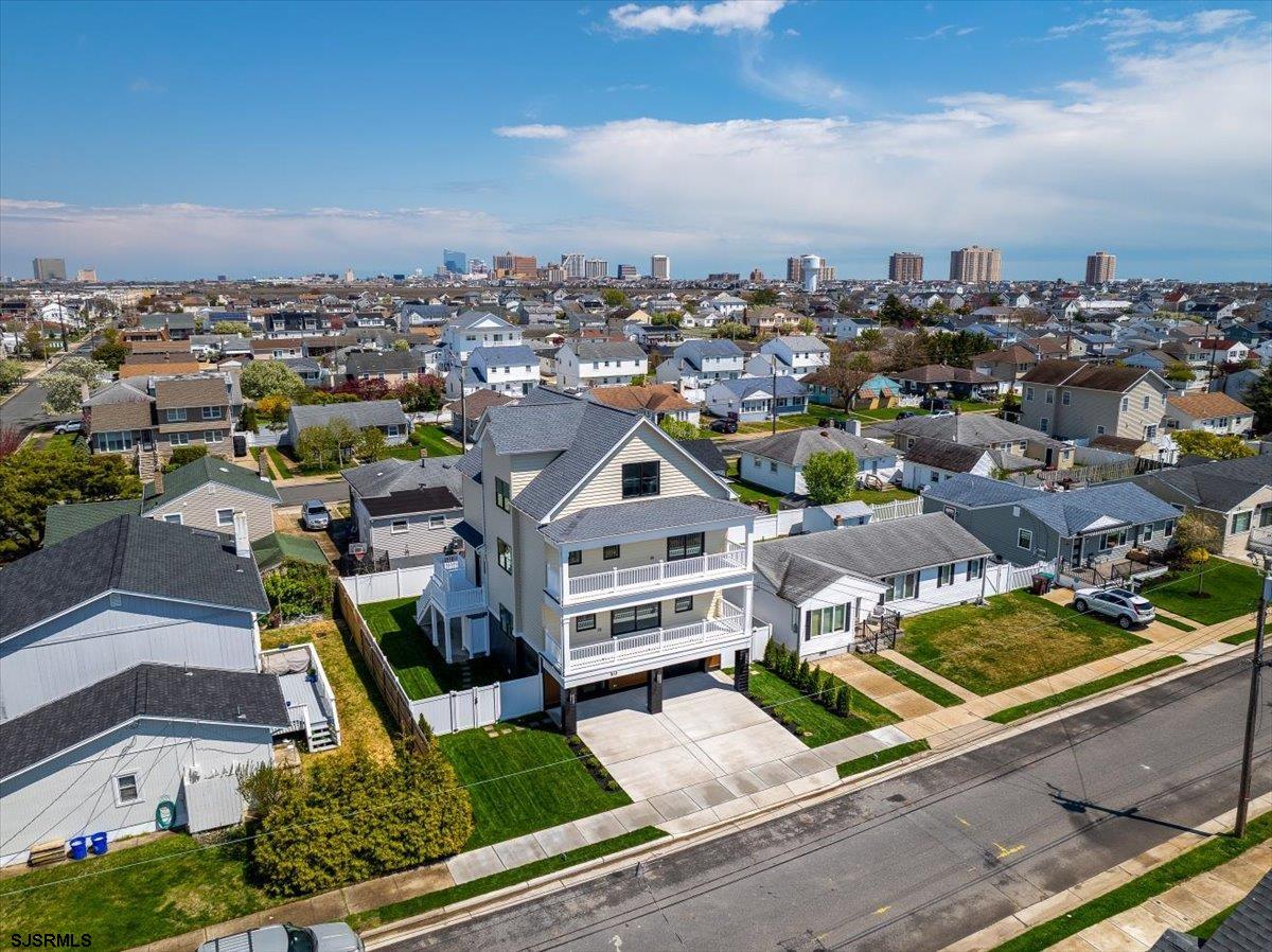 513 N Cambridge Avenue