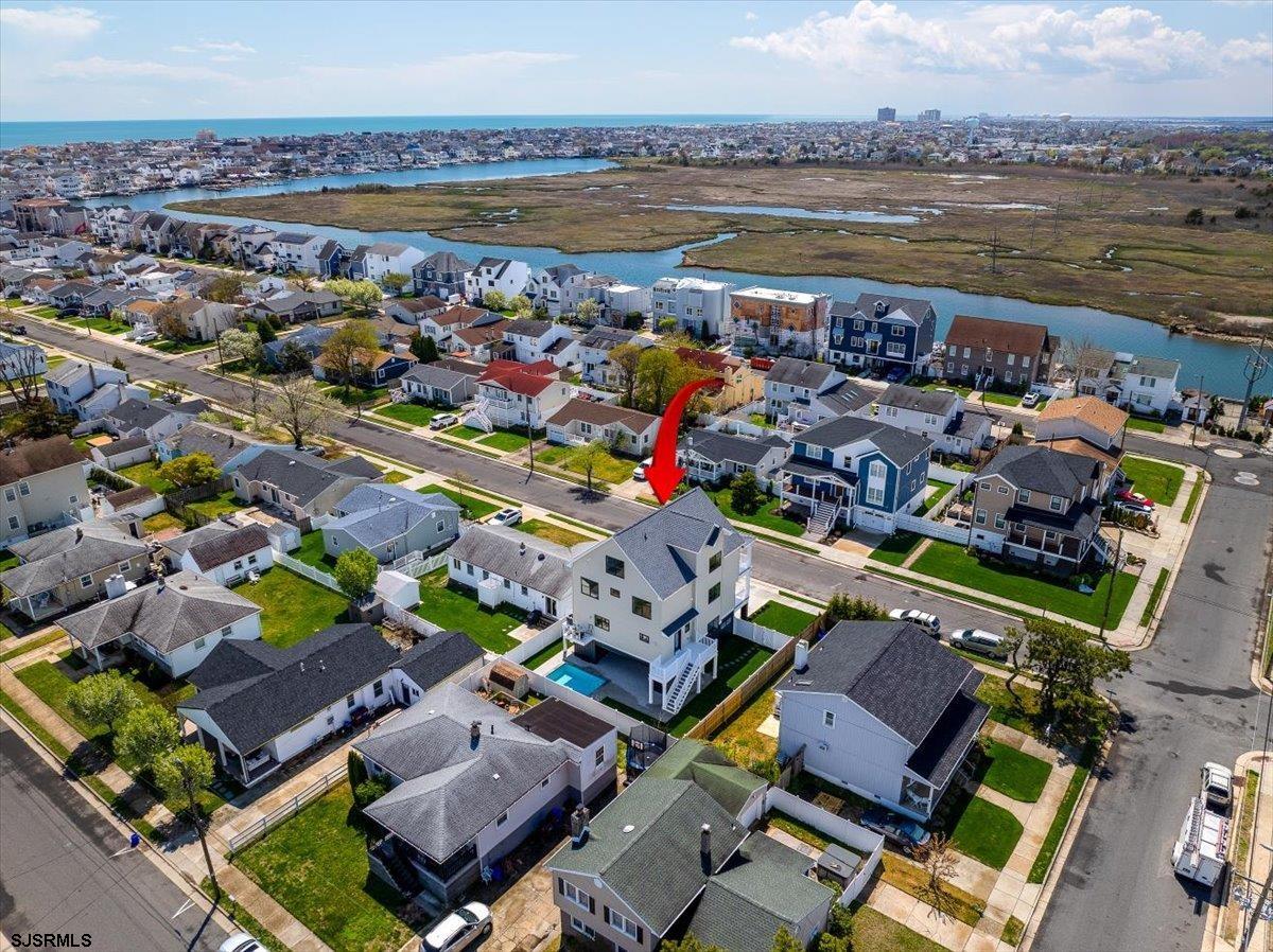 513 N Cambridge Avenue