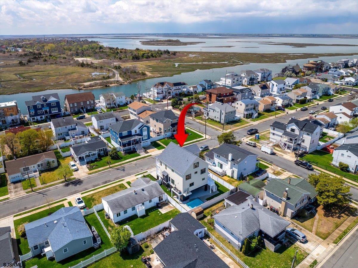 513 N Cambridge Avenue