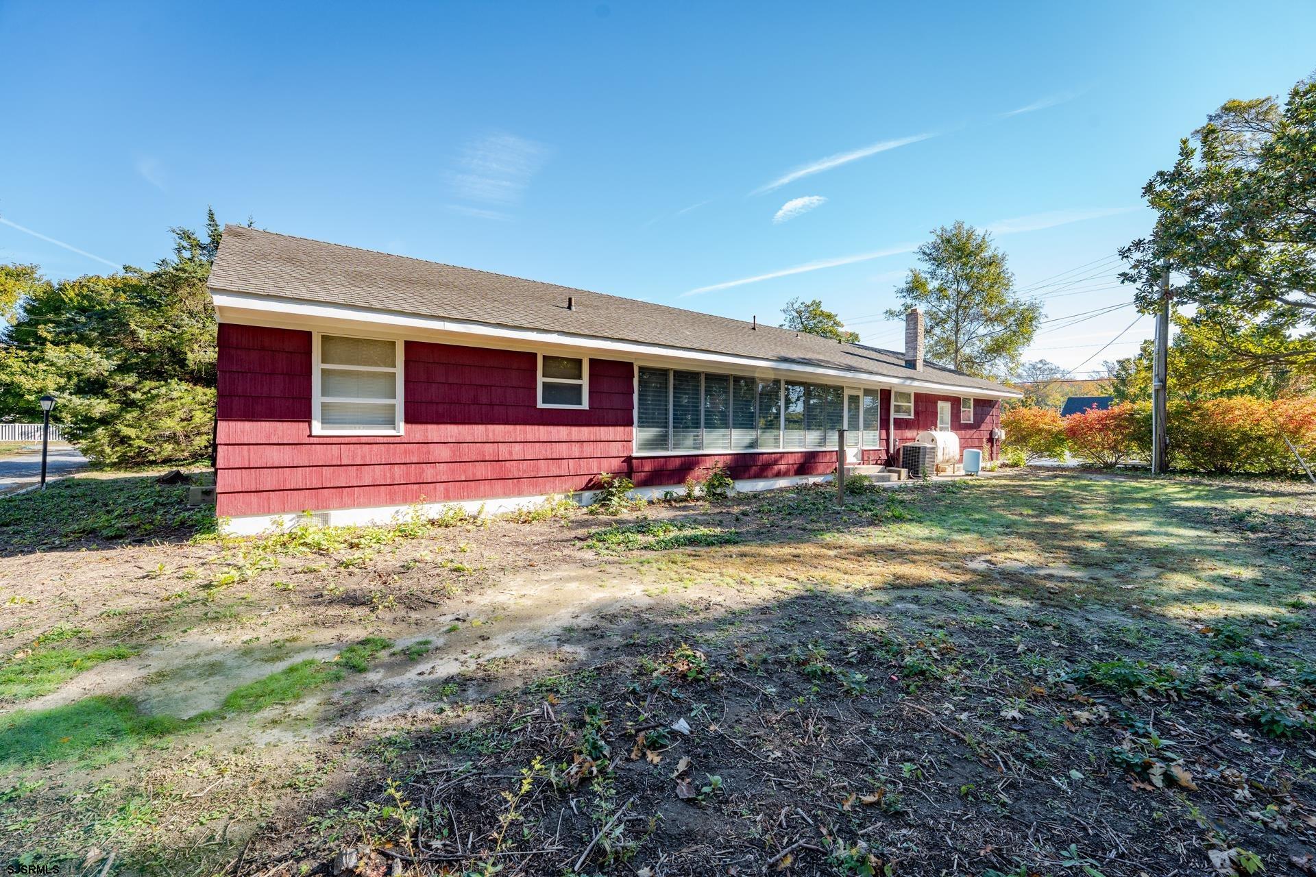 33 E Mechanic Street