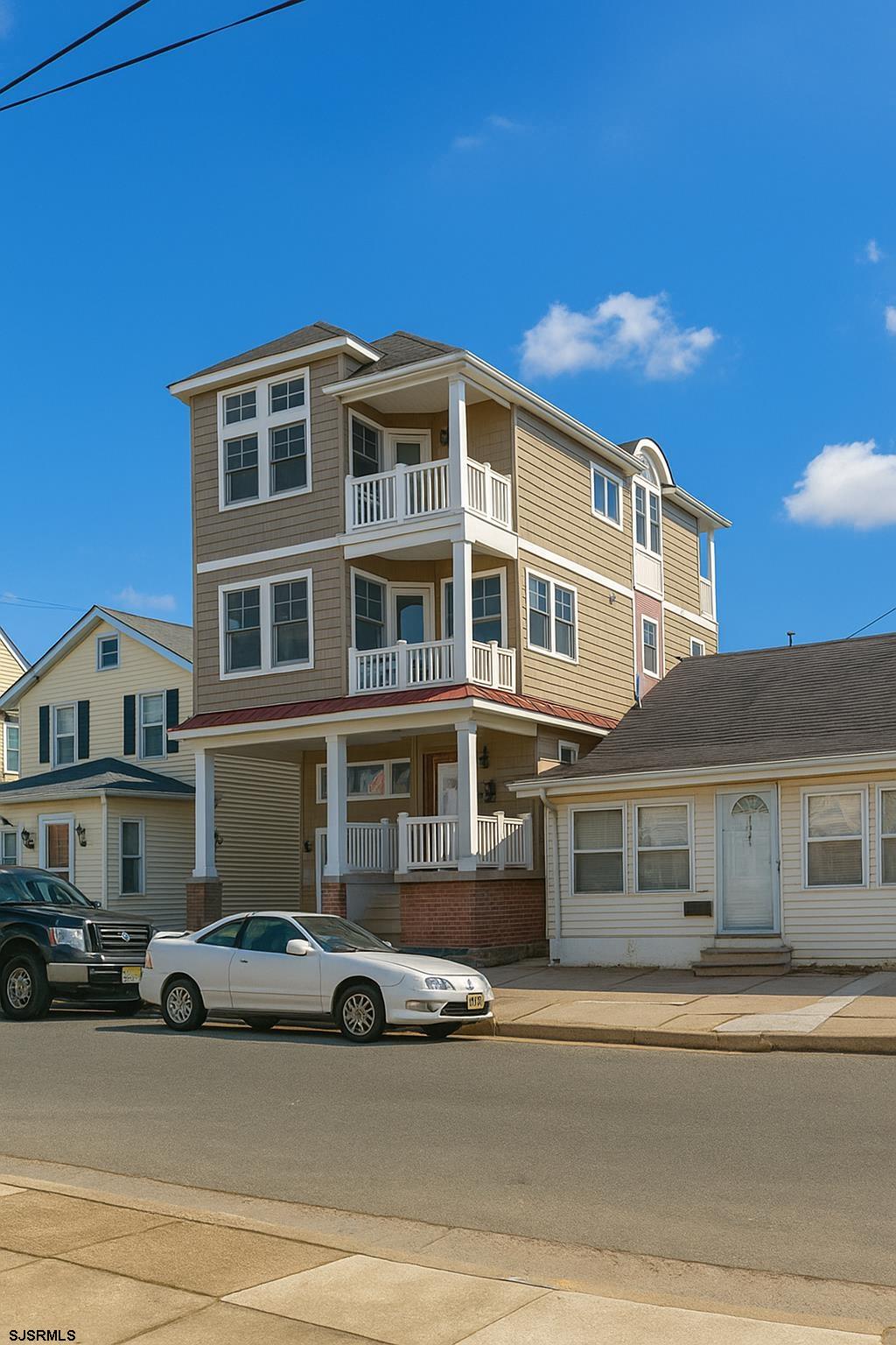 124 N Newport Avenue - Picture 