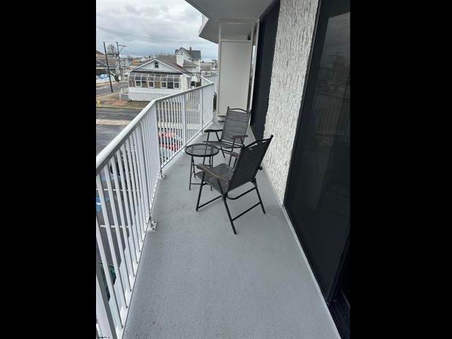 236 N Derby Avenue - Picture 