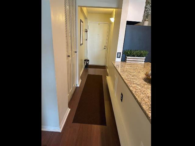 236 N Derby Avenue - Picture 