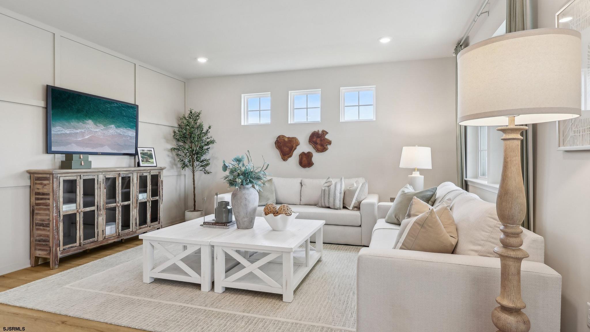 253 Huntington Dr Dr - Picture 