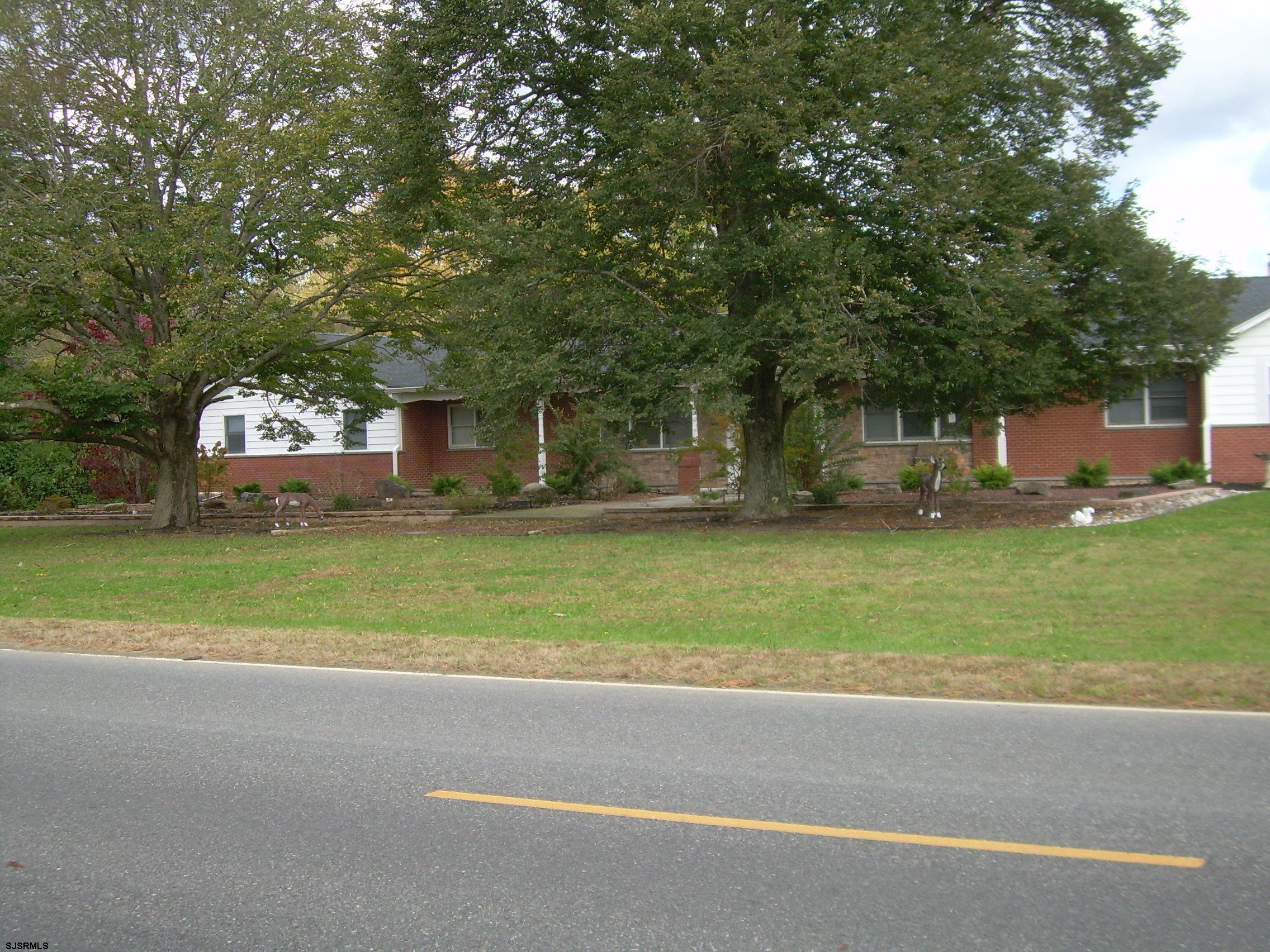 5414 & 5418 CHESTNUT AVE 