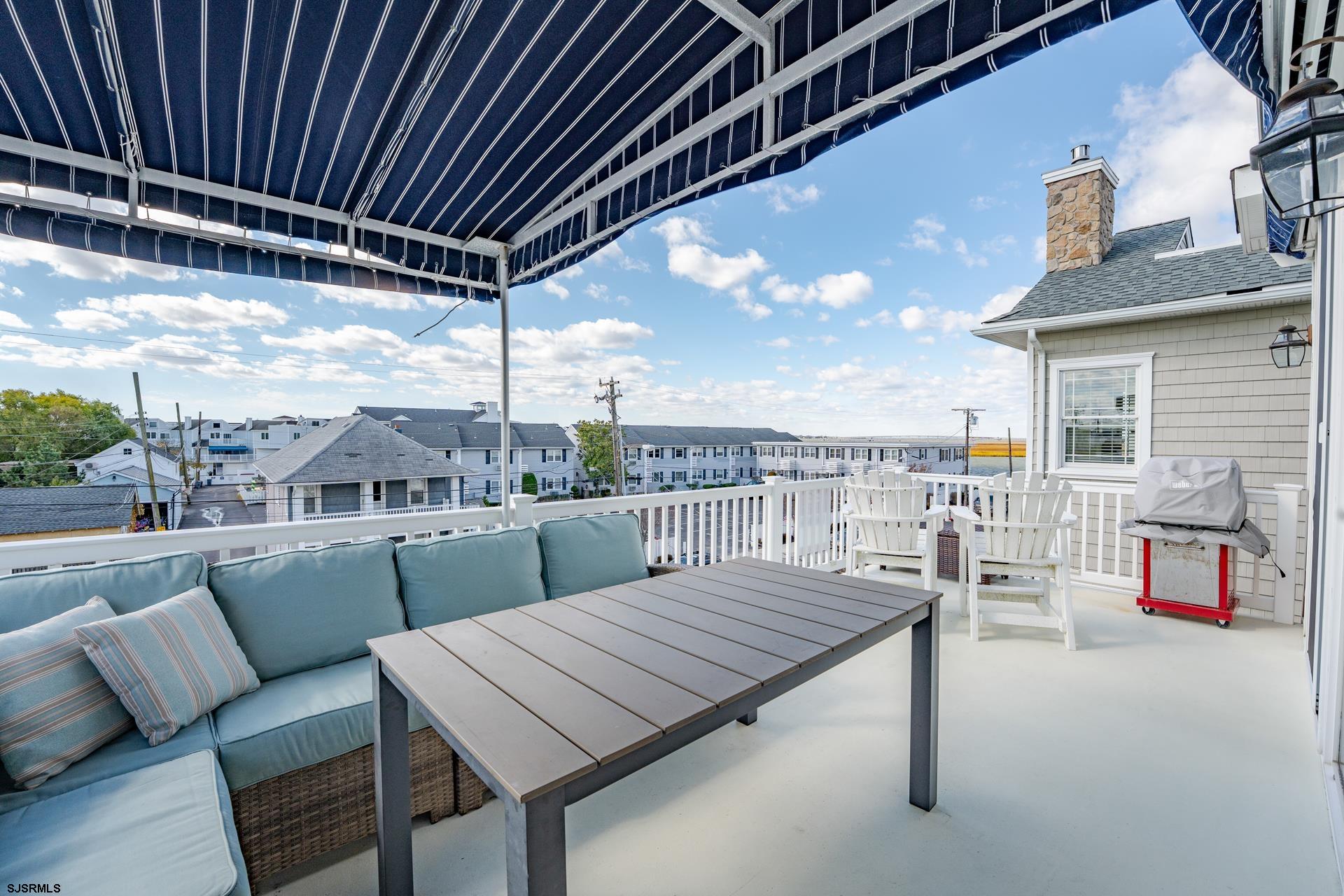 7 W 11th St - Picture 14