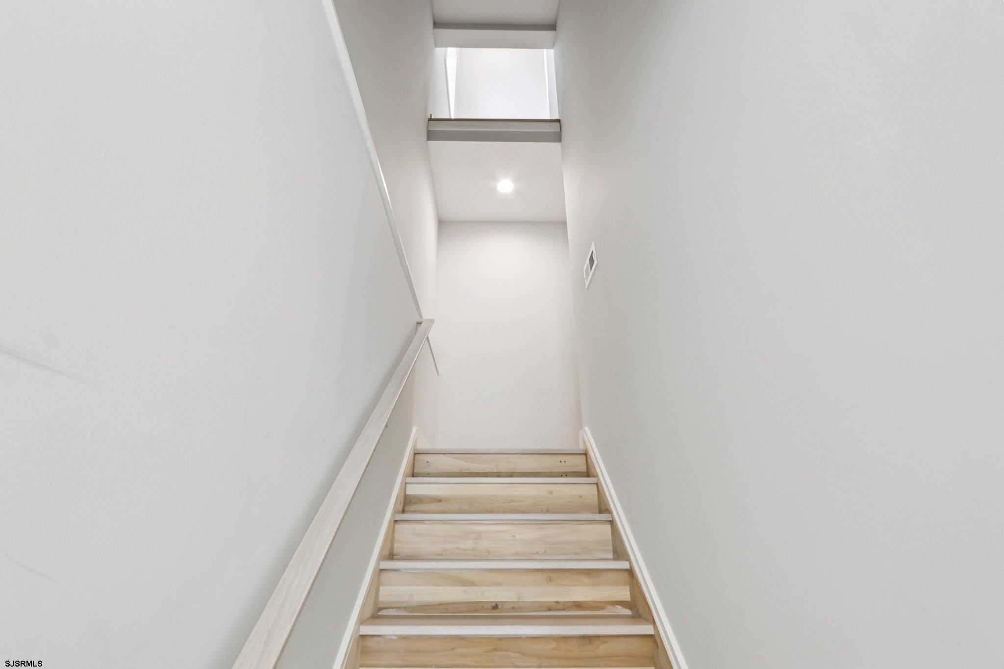 39 S Annapolis (B) Avenue