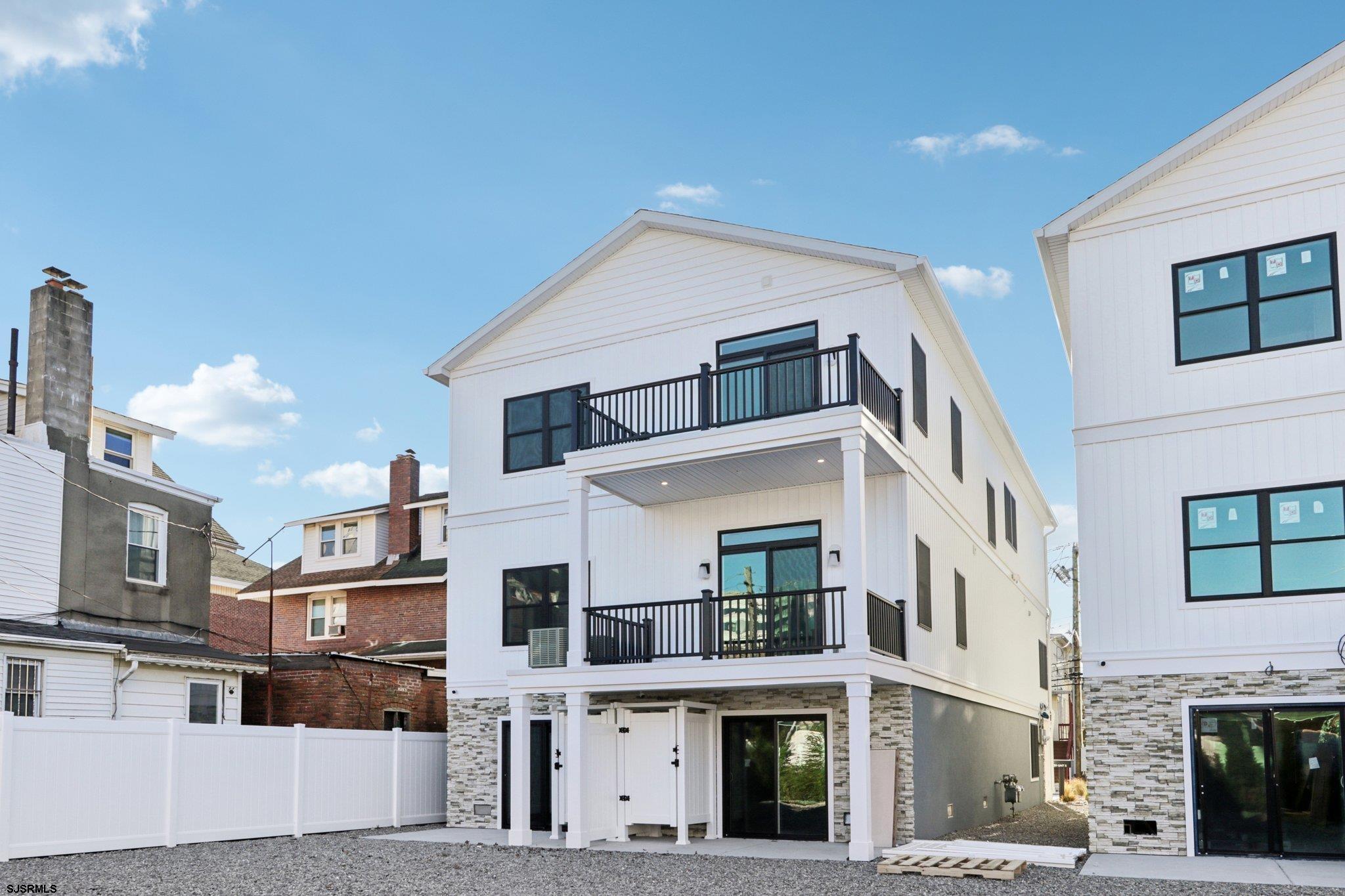 39 S Annapolis (B) Avenue