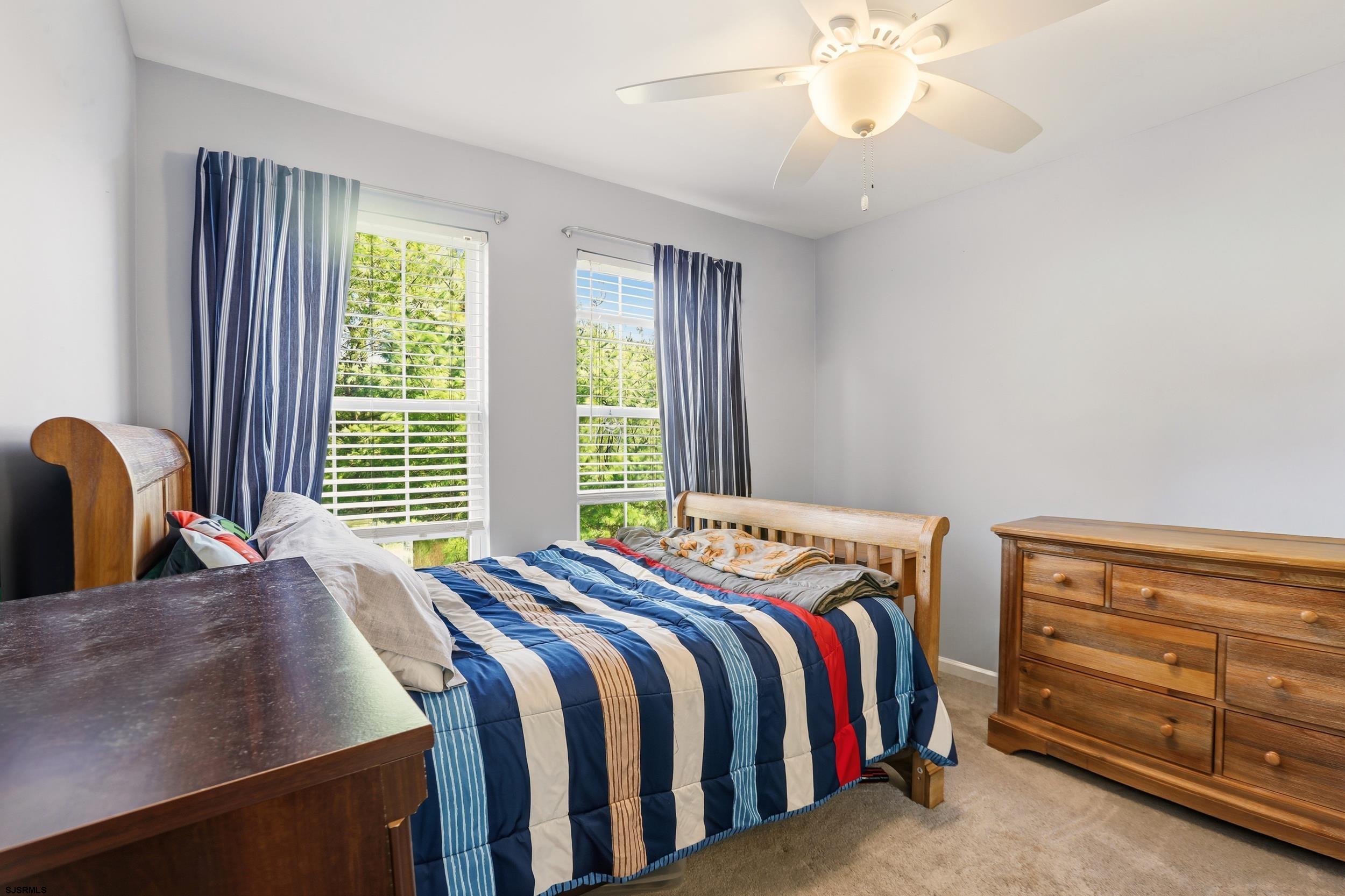 1544 Ben Franklin Ct