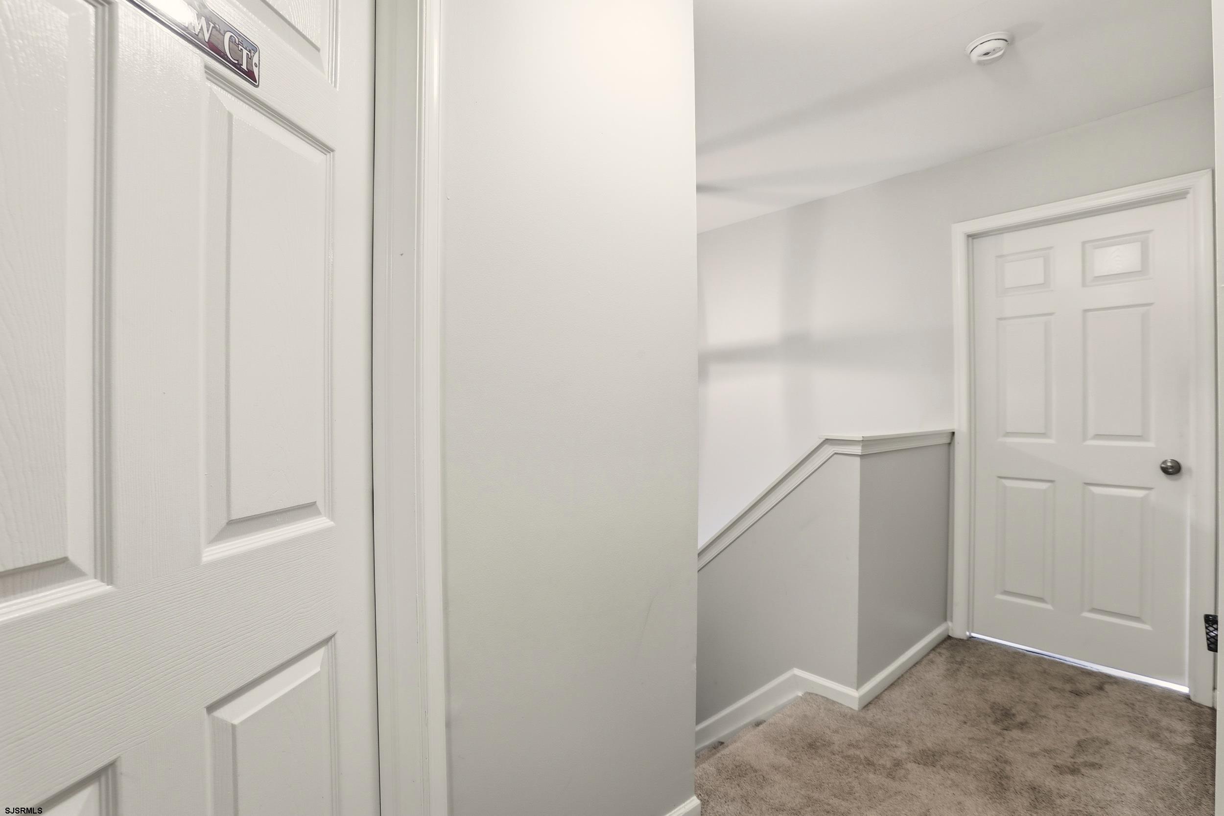 1544 Ben Franklin Ct