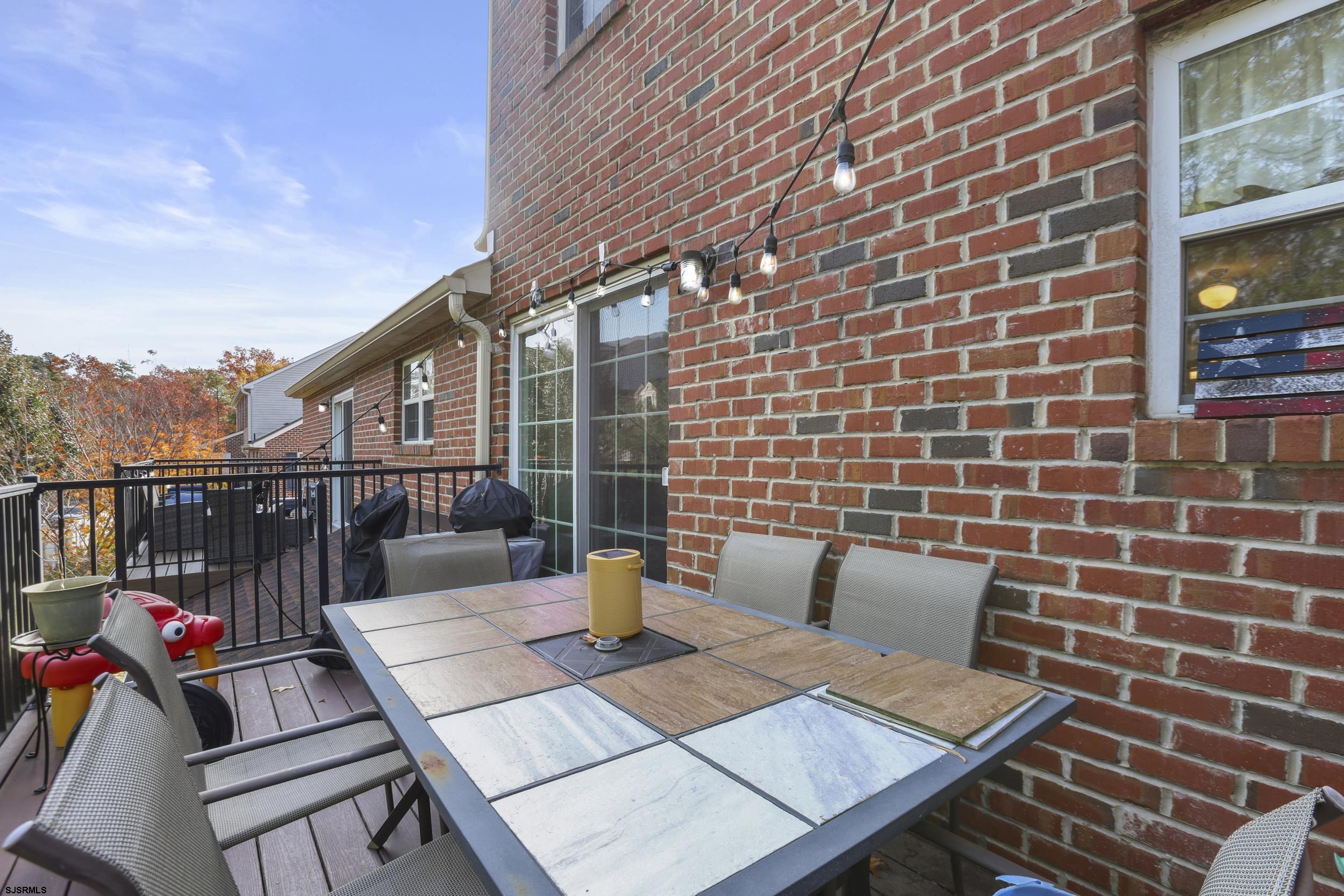 1544 Ben Franklin Ct